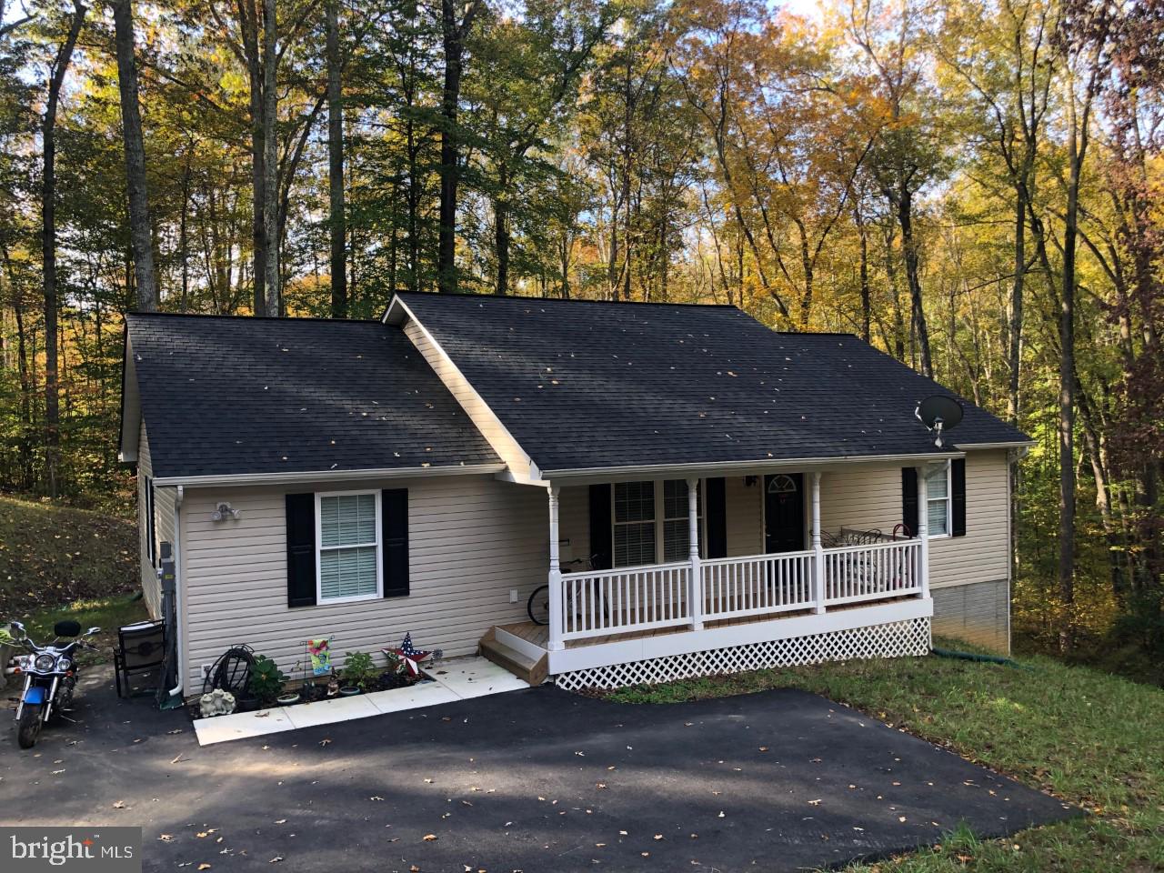 EDEN ESTATES - Residential Lease