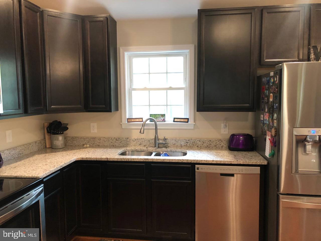 EDEN ESTATES - Residential Lease