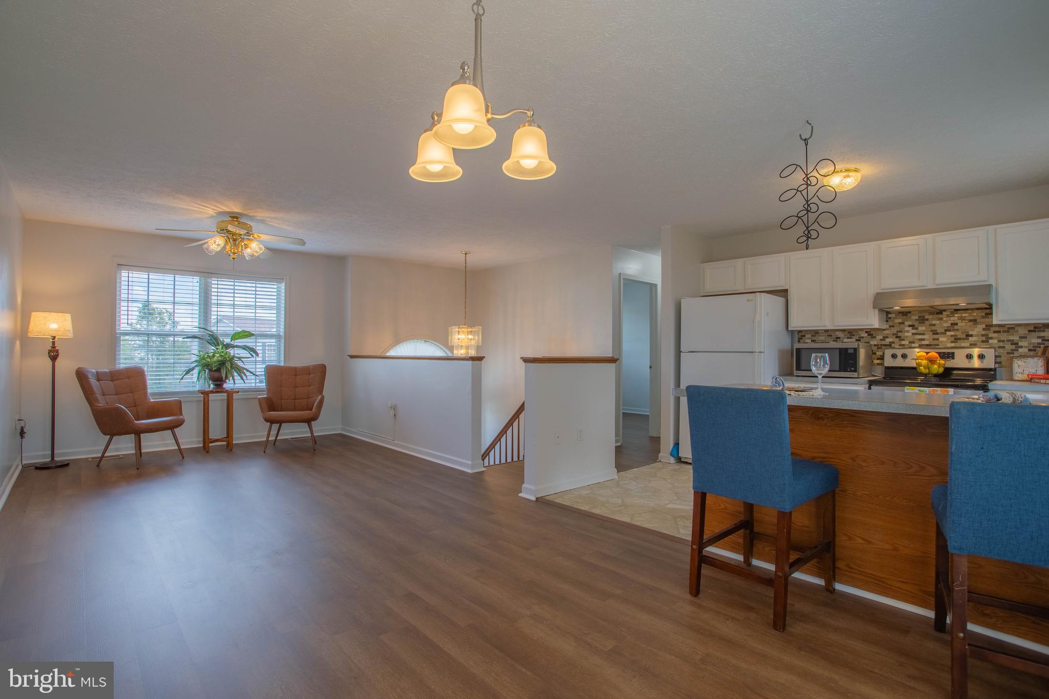 SPRING HILL - Residential