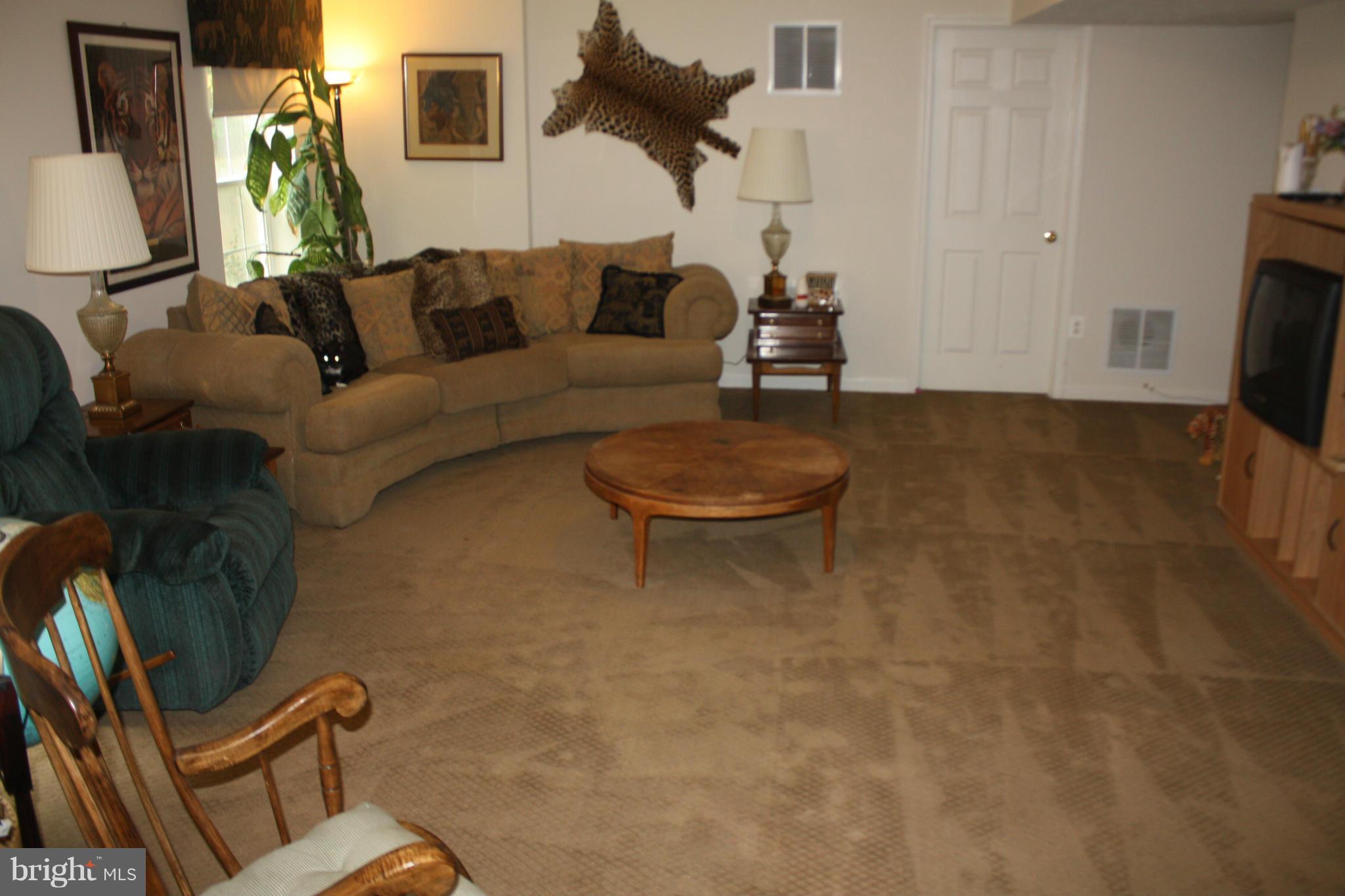 FOXCHASE PLAT 16 - Residential