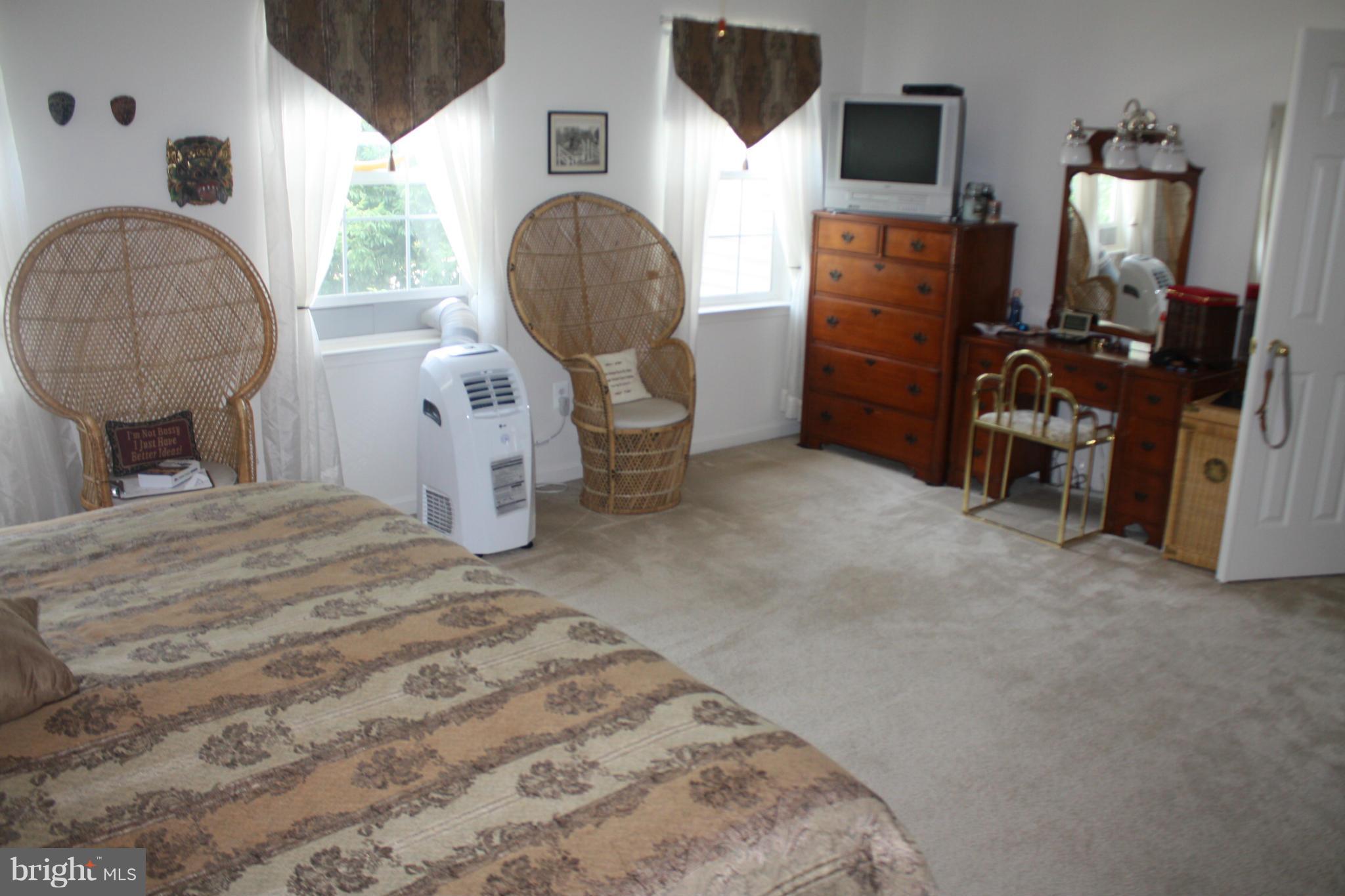 FOXCHASE PLAT 16 - Residential