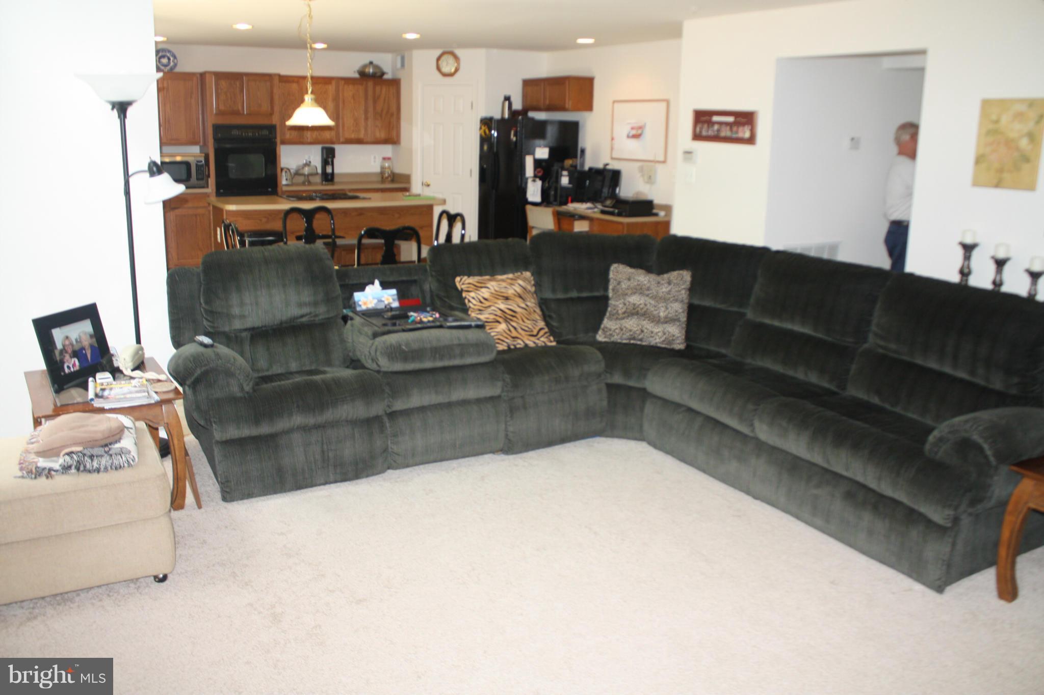 FOXCHASE PLAT 16 - Residential