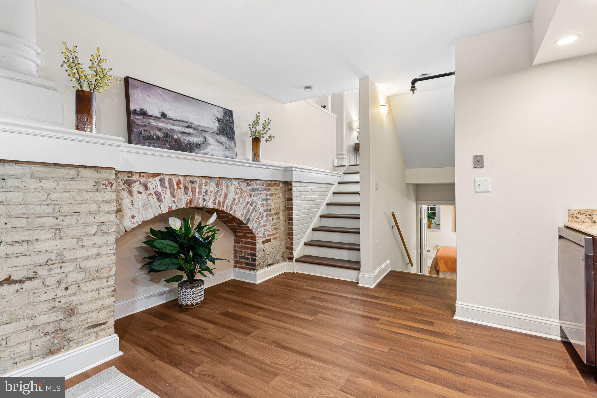 OLD CITY - Residential