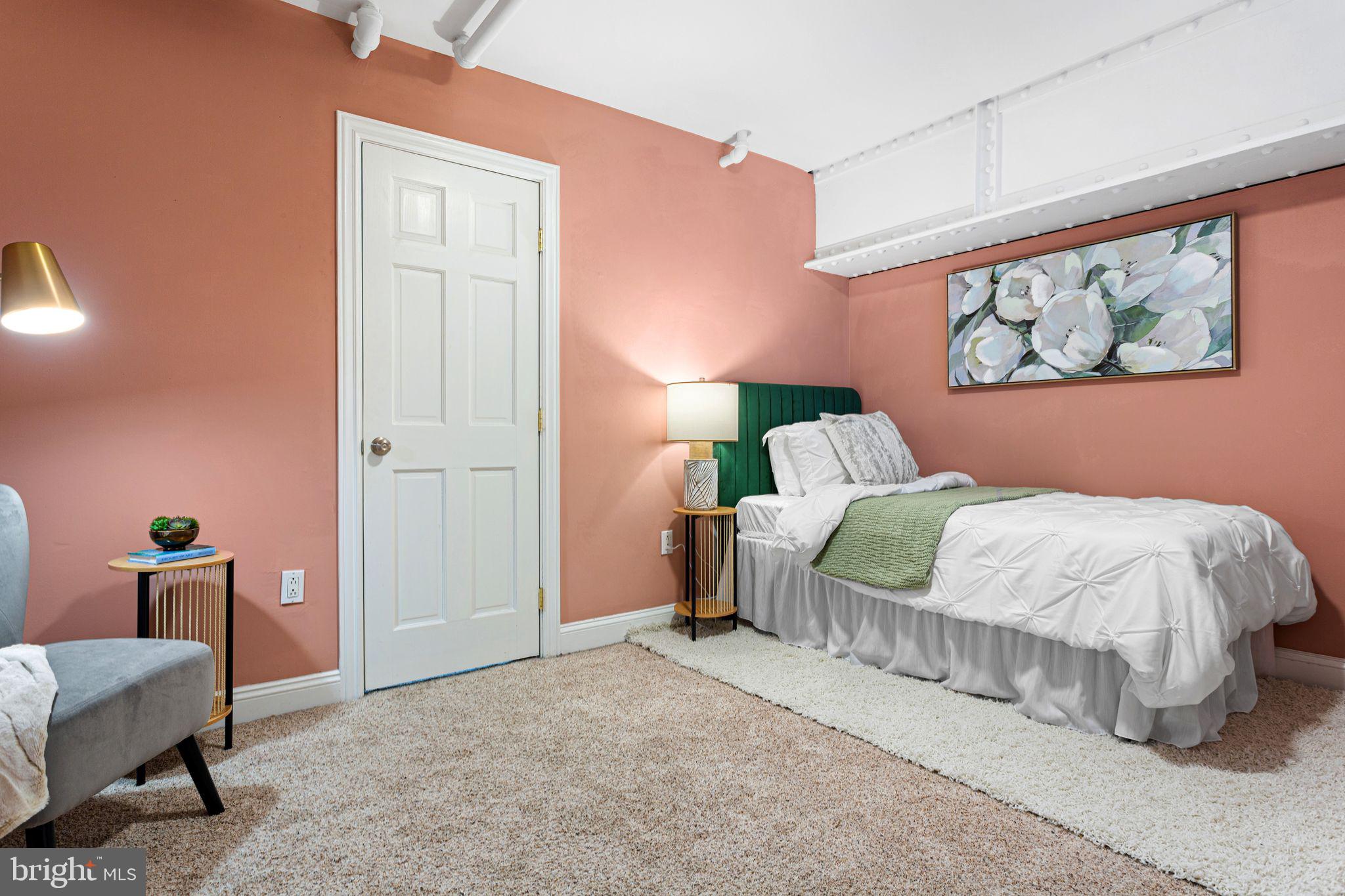 OLD CITY - Residential