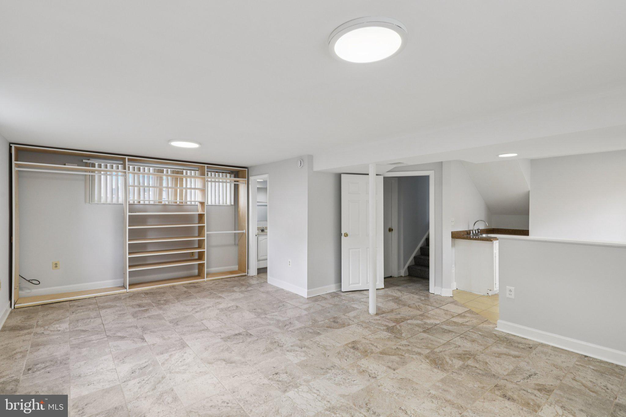 MONTICELLO FOREST - Residential Lease