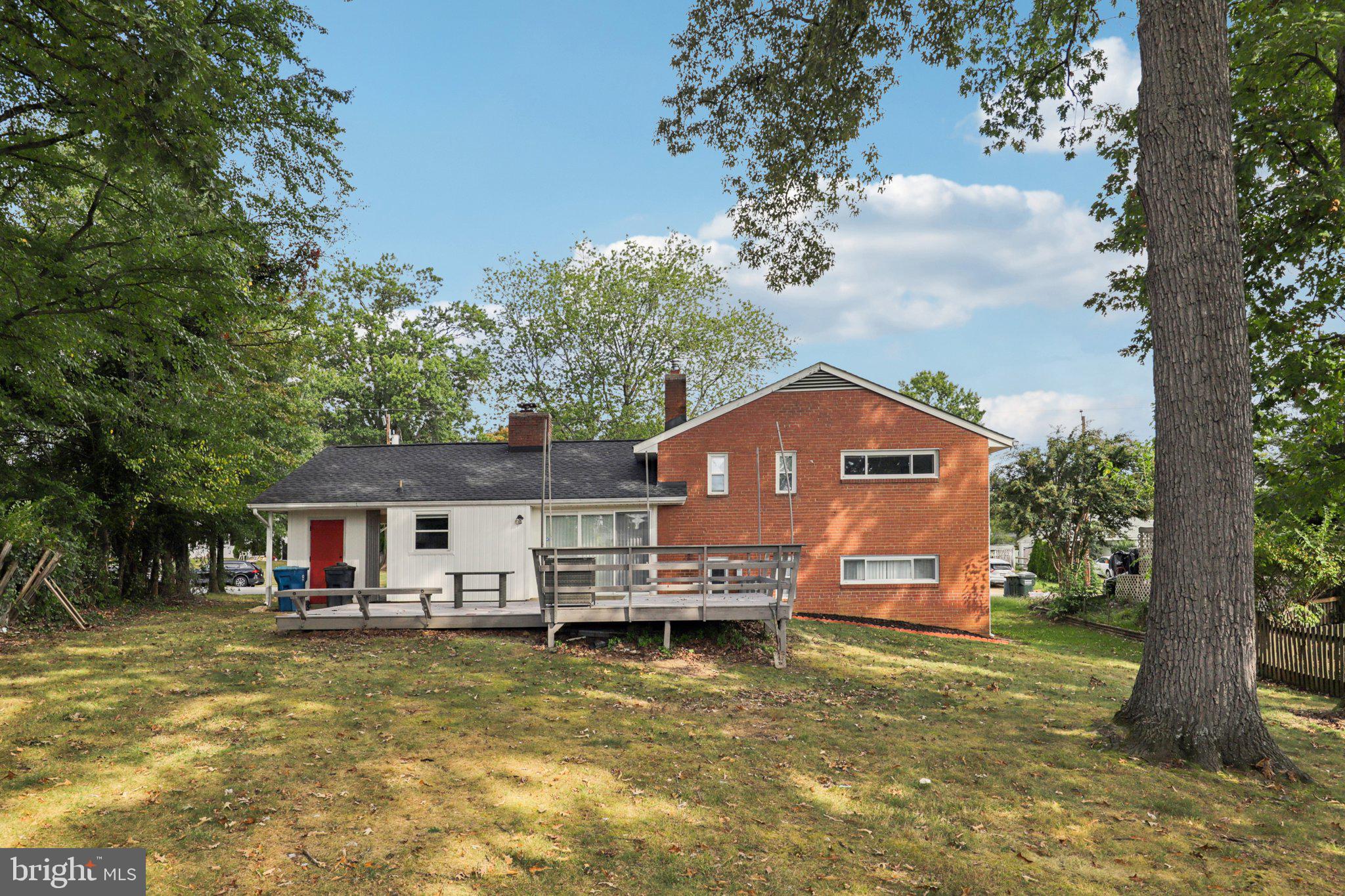 MONTICELLO FOREST - Residential Lease