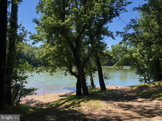 JOHN BROWN FARM - Residential