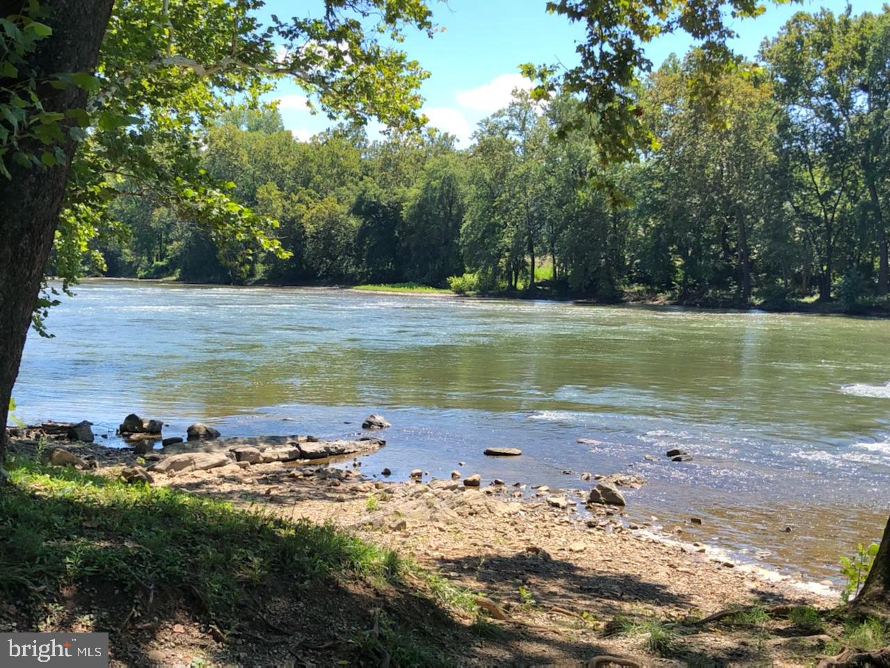 JOHN BROWN FARM - Residential
