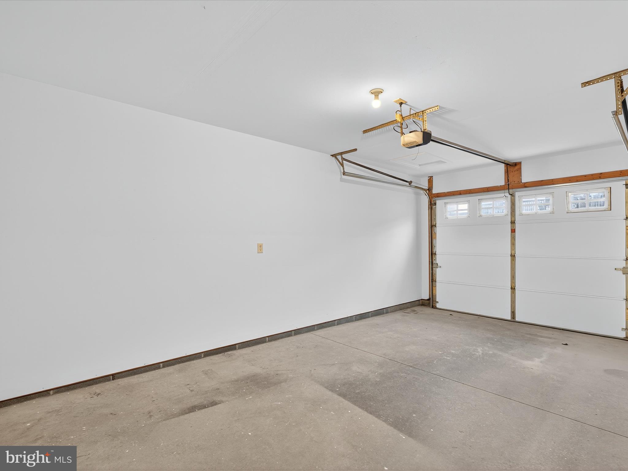 SUMMERFIELD - Residential