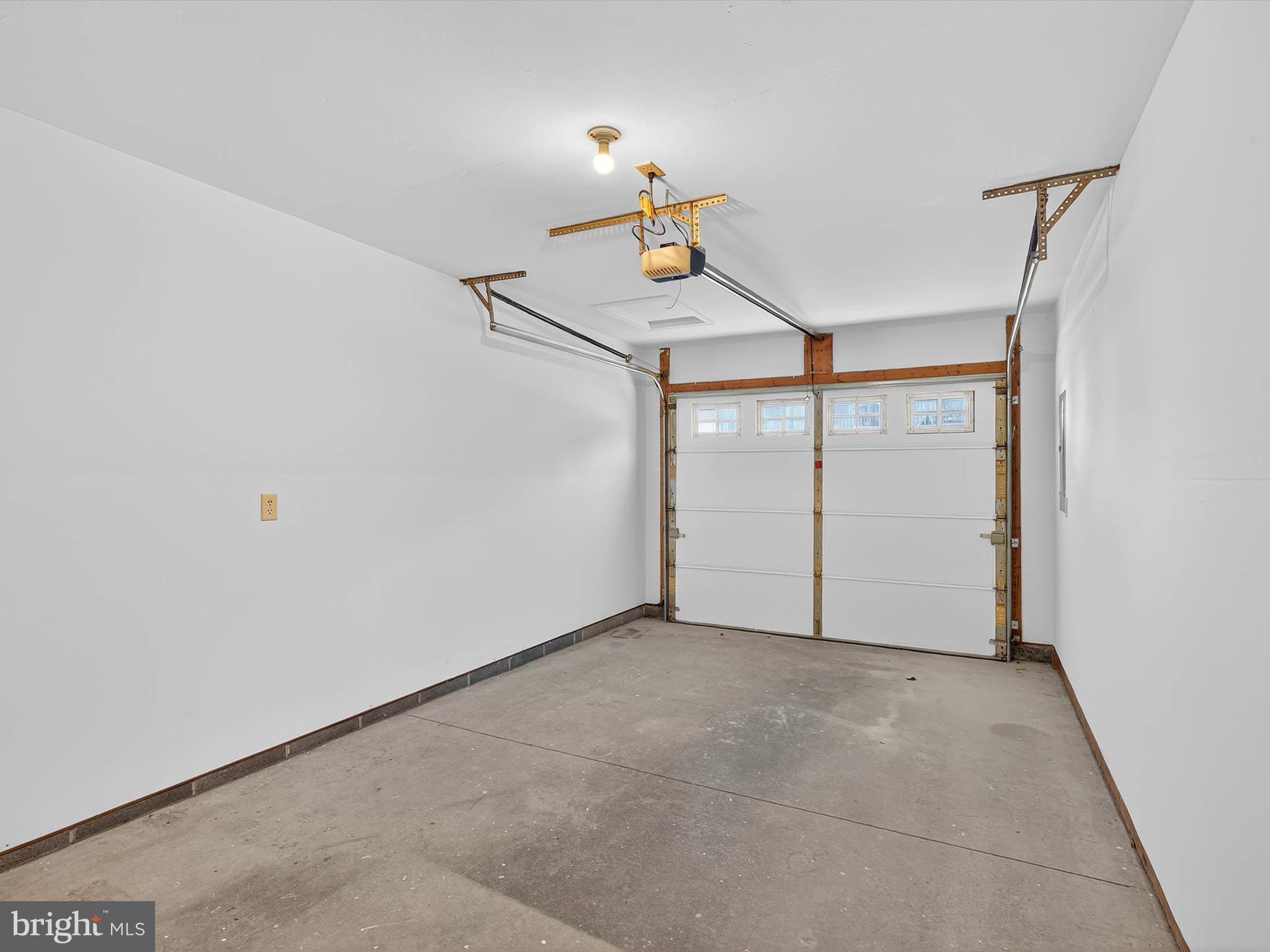 SUMMERFIELD - Residential