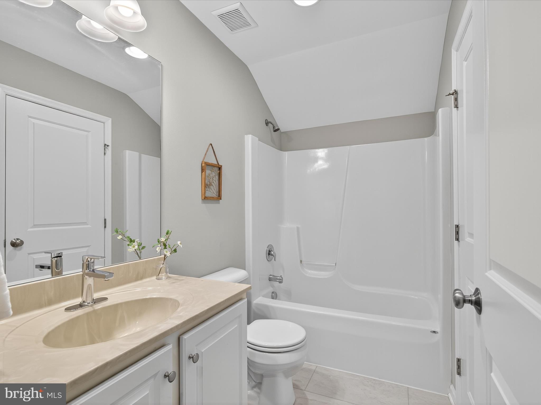 SUMMERFIELD - Residential