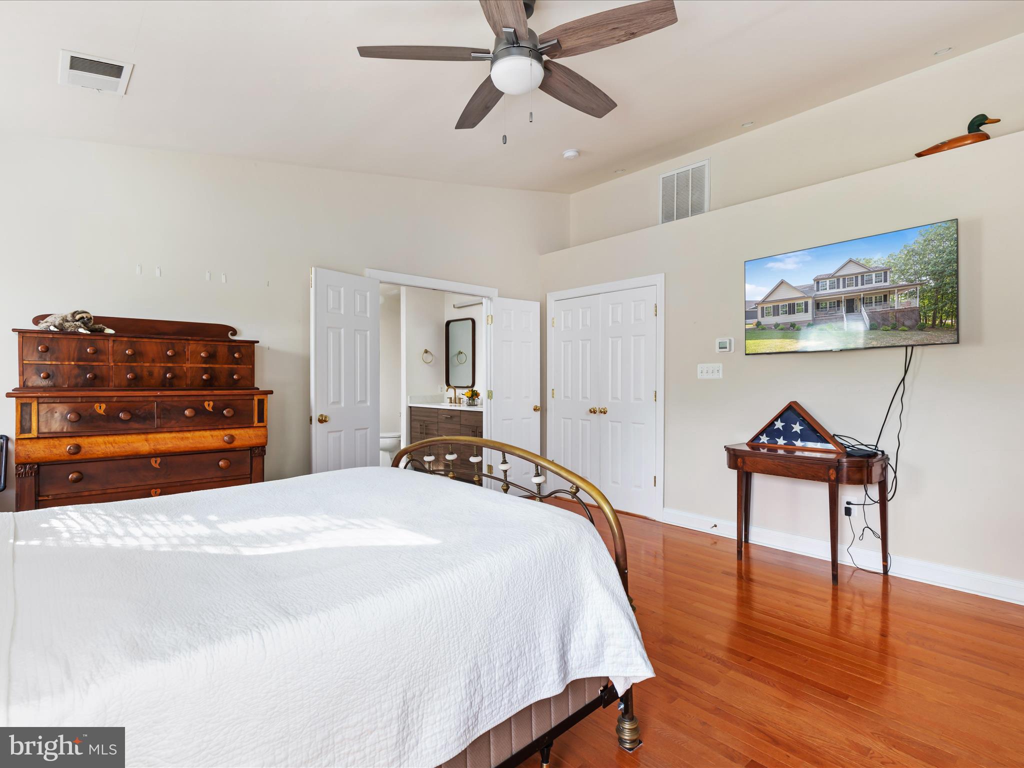 LAKE HOLIDAY ESTATES - Residential