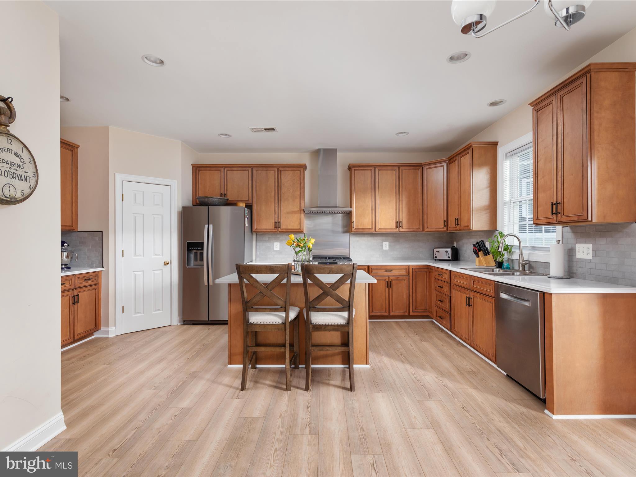 LAKE HOLIDAY ESTATES - Residential