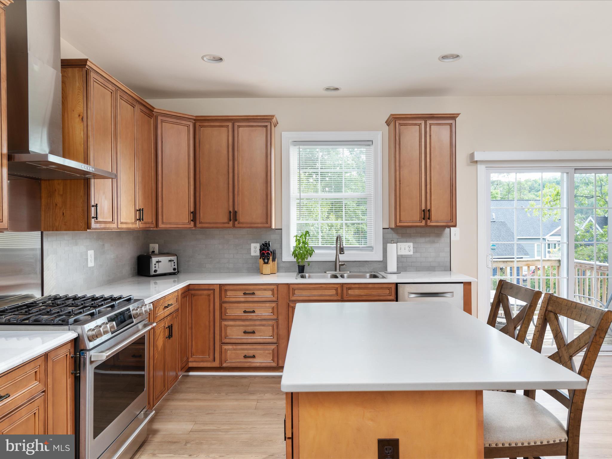 LAKE HOLIDAY ESTATES - Residential