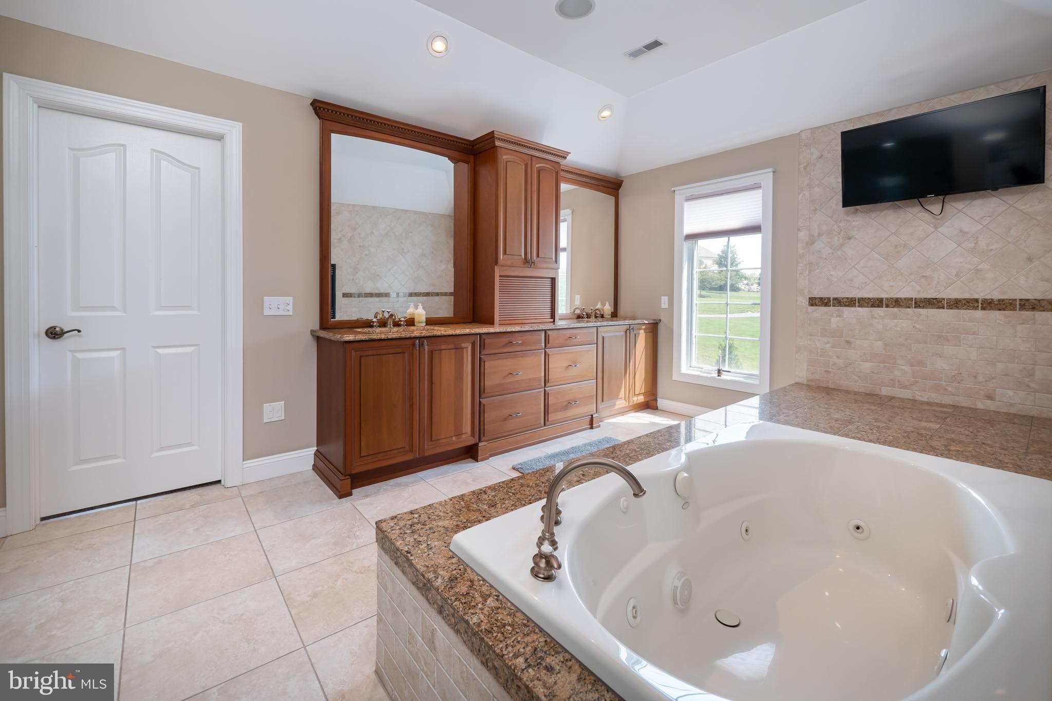 APPLE VALLEY ESTATES - Residential