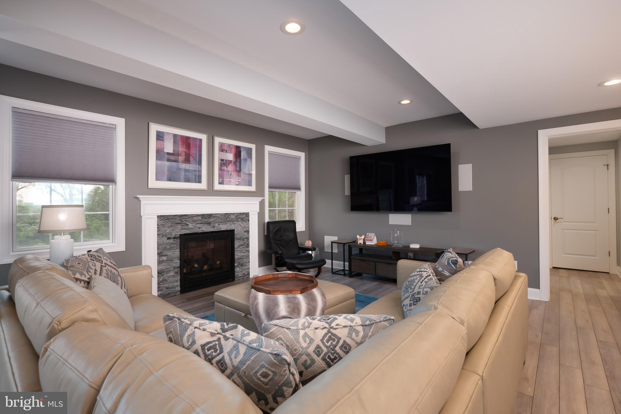 APPLE VALLEY ESTATES - Residential