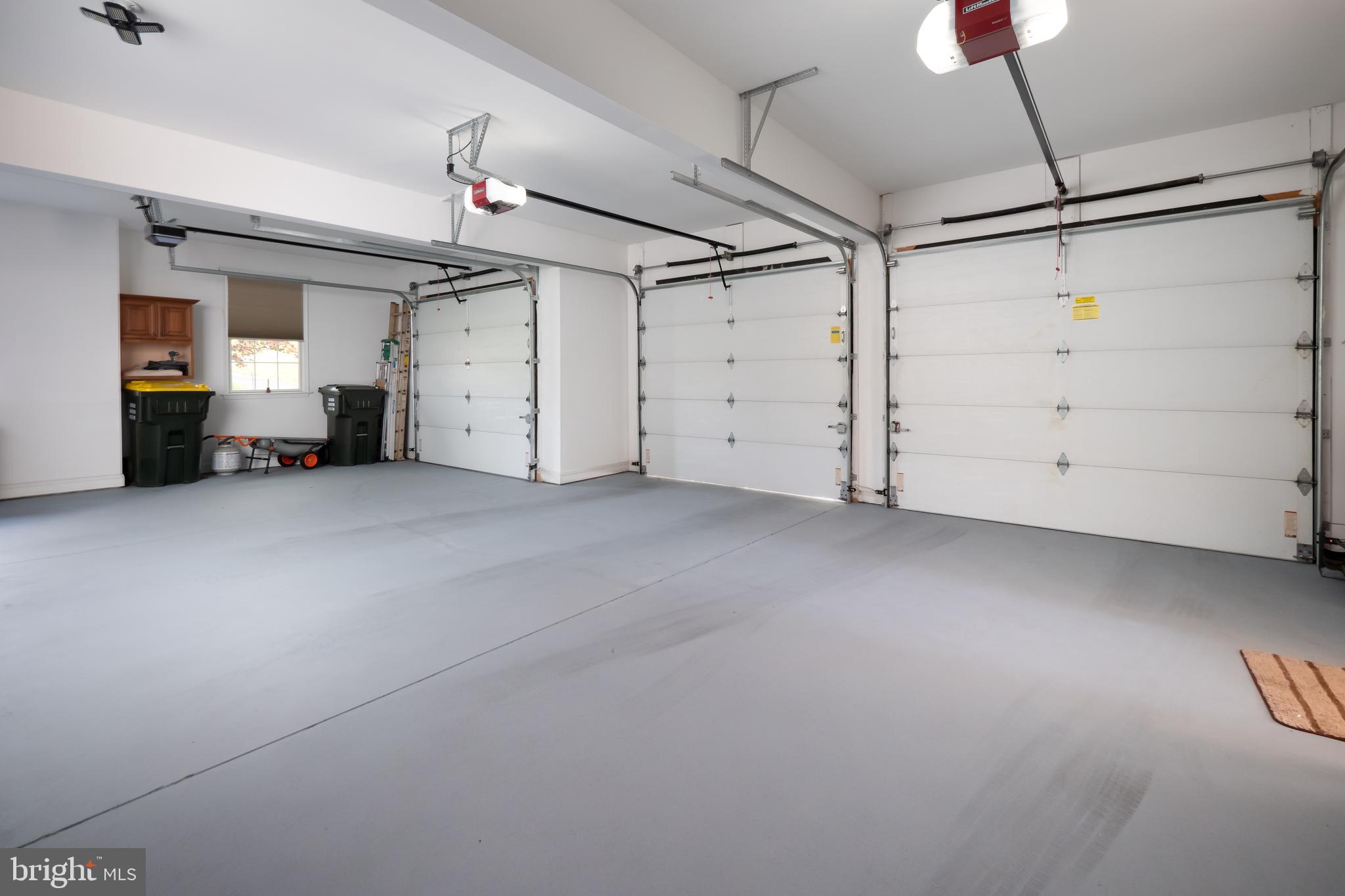 APPLE VALLEY ESTATES - Residential