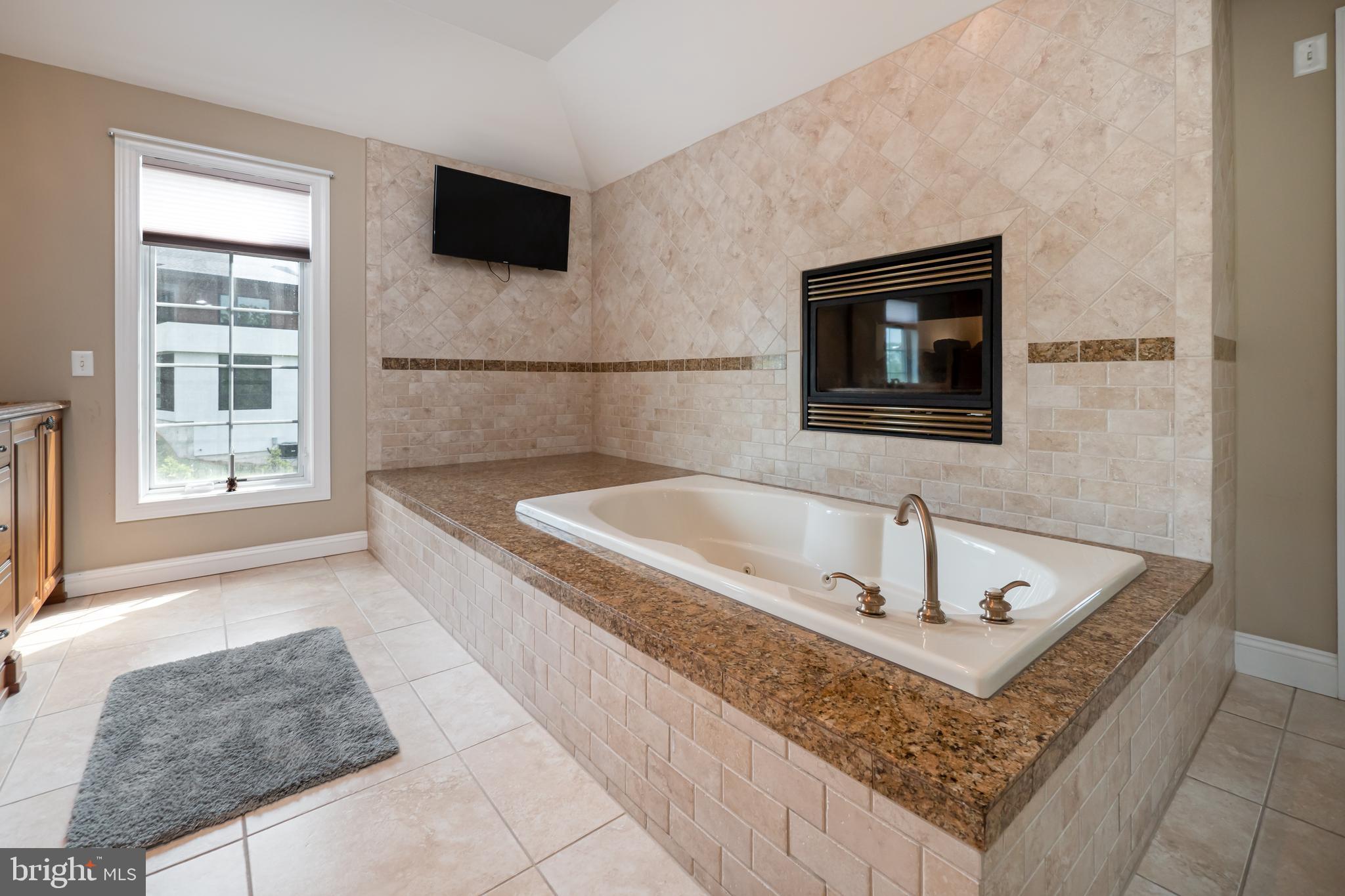 APPLE VALLEY ESTATES - Residential