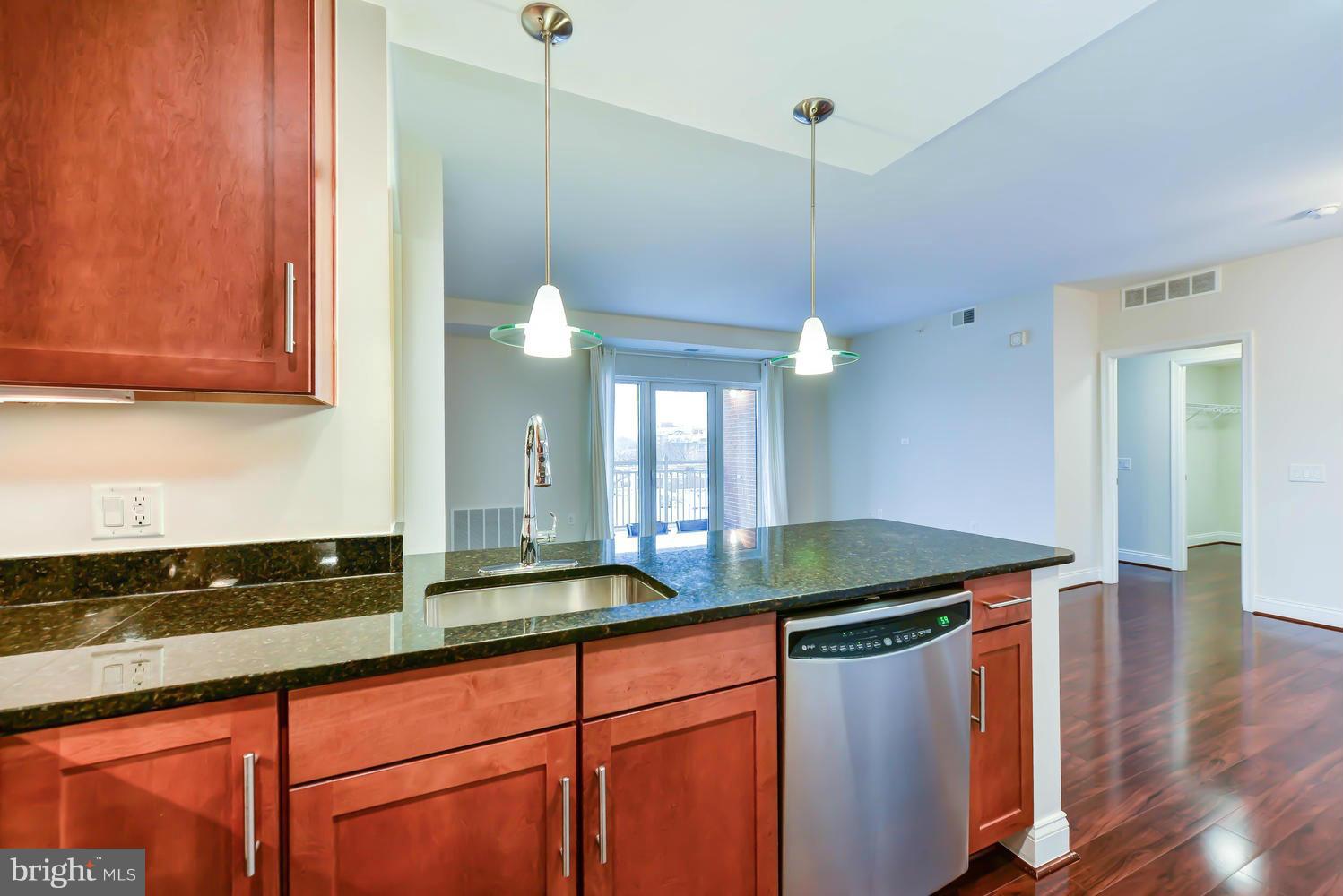 THE MONARCH - Residential Lease