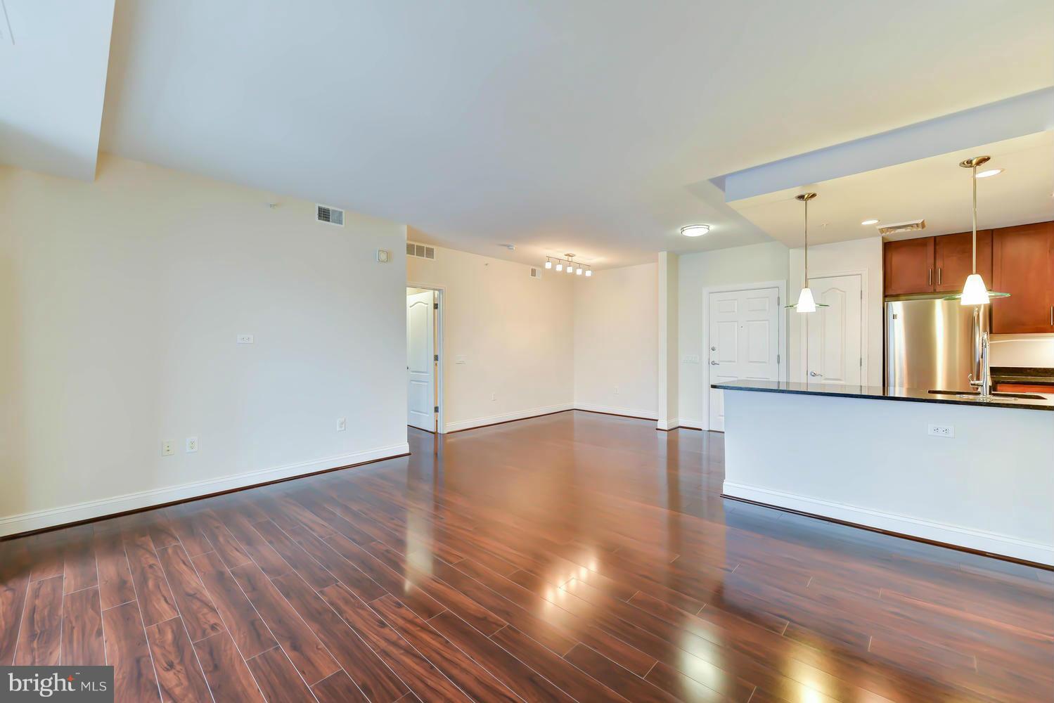 THE MONARCH - Residential Lease