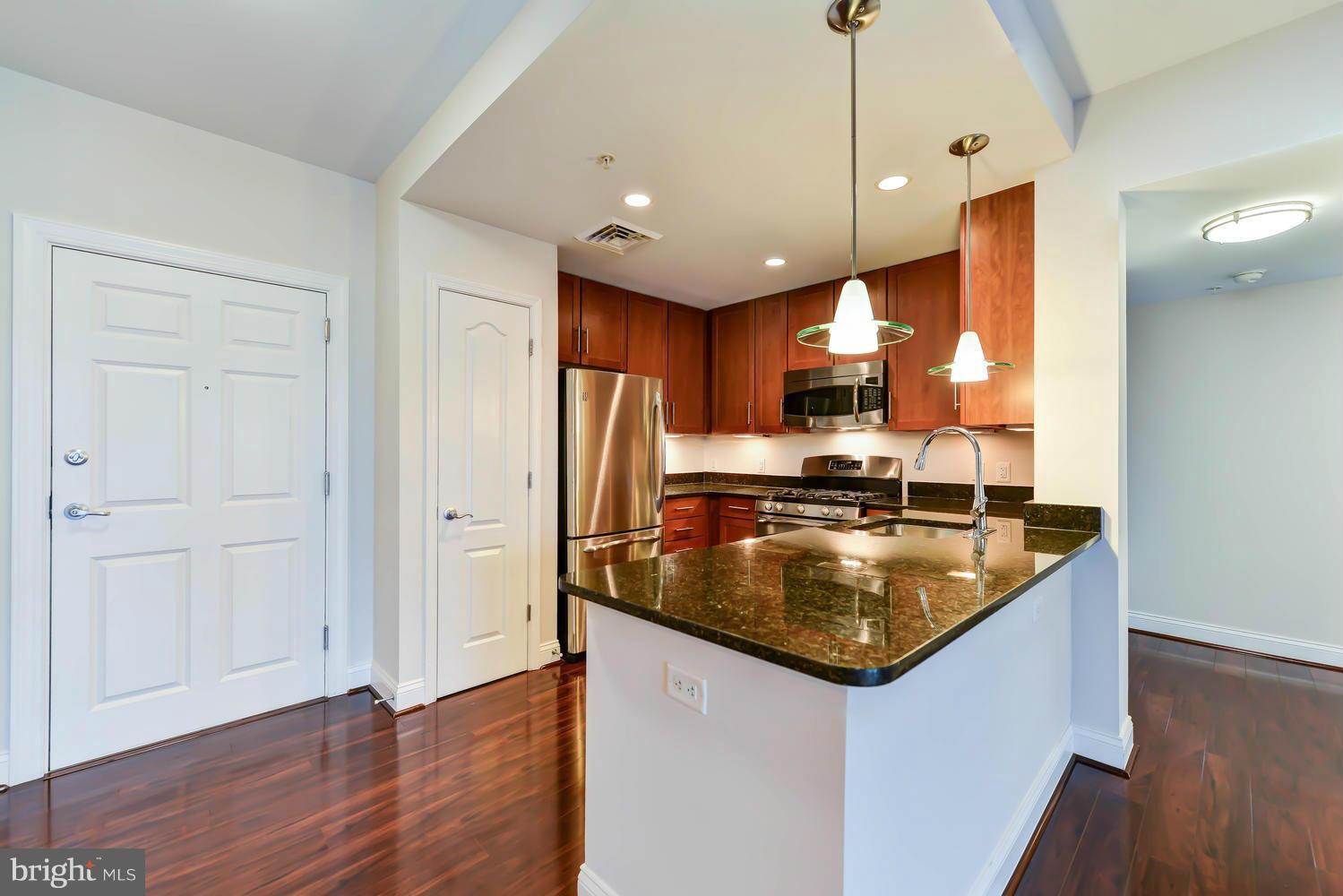 THE MONARCH - Residential Lease