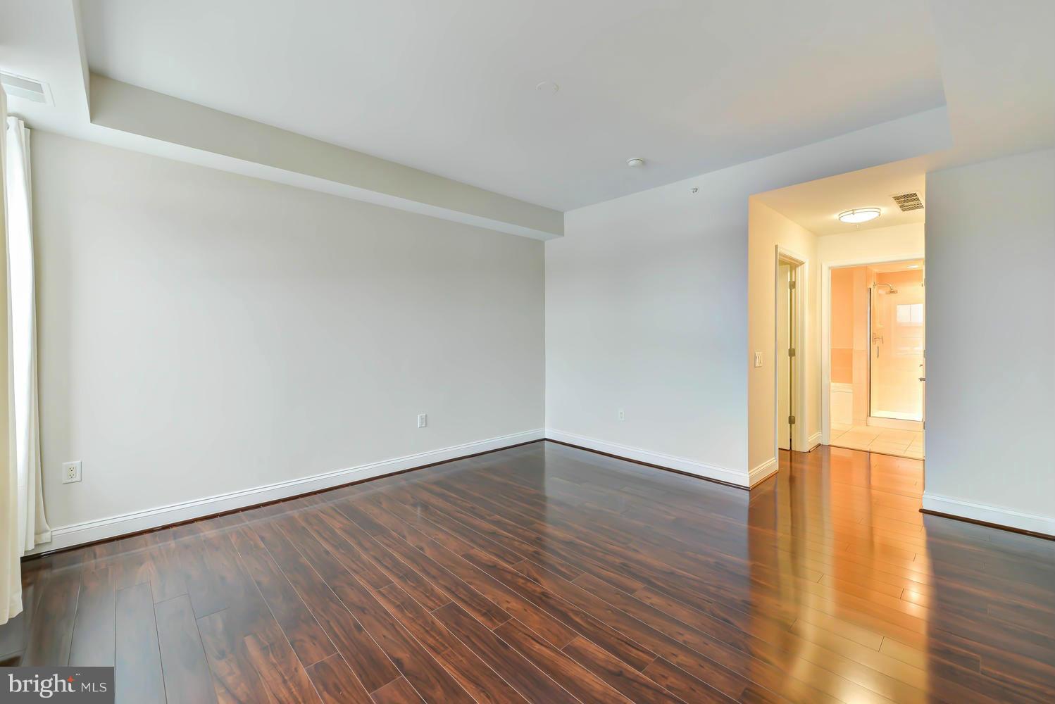 THE MONARCH - Residential Lease