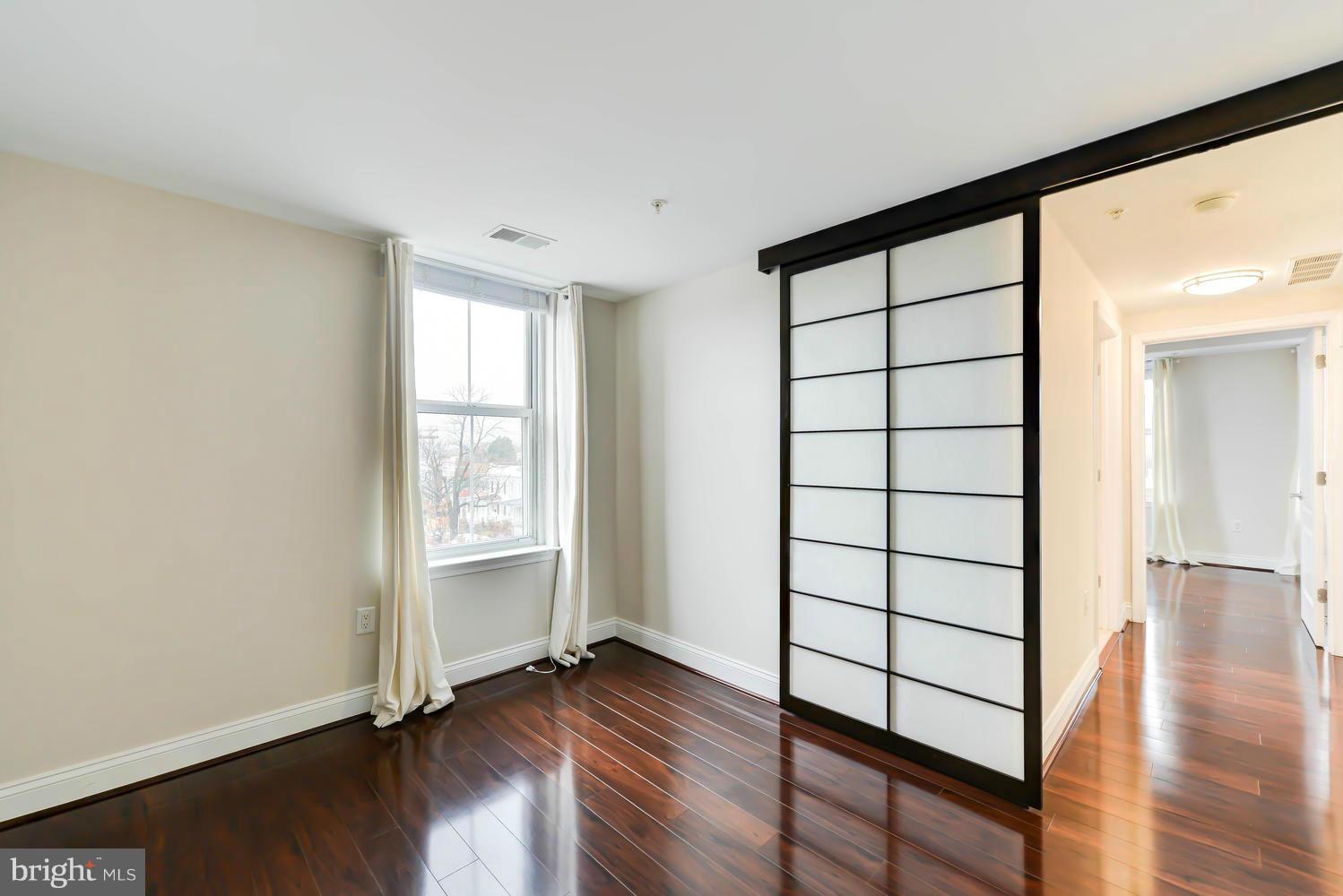 THE MONARCH - Residential Lease