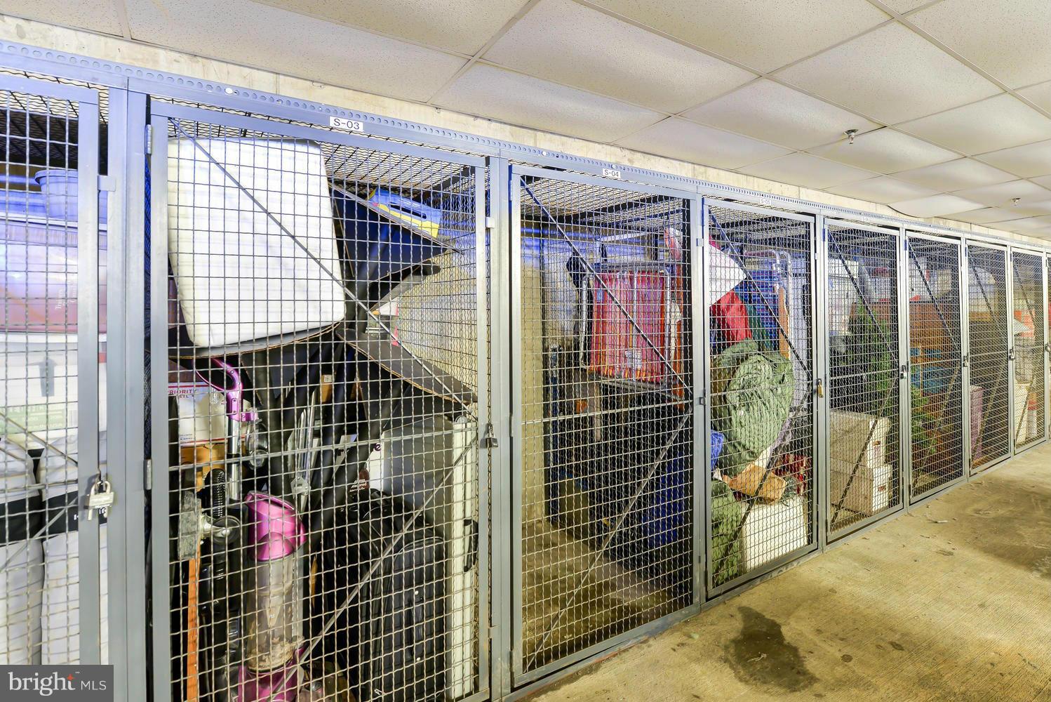 THE MONARCH - Residential Lease