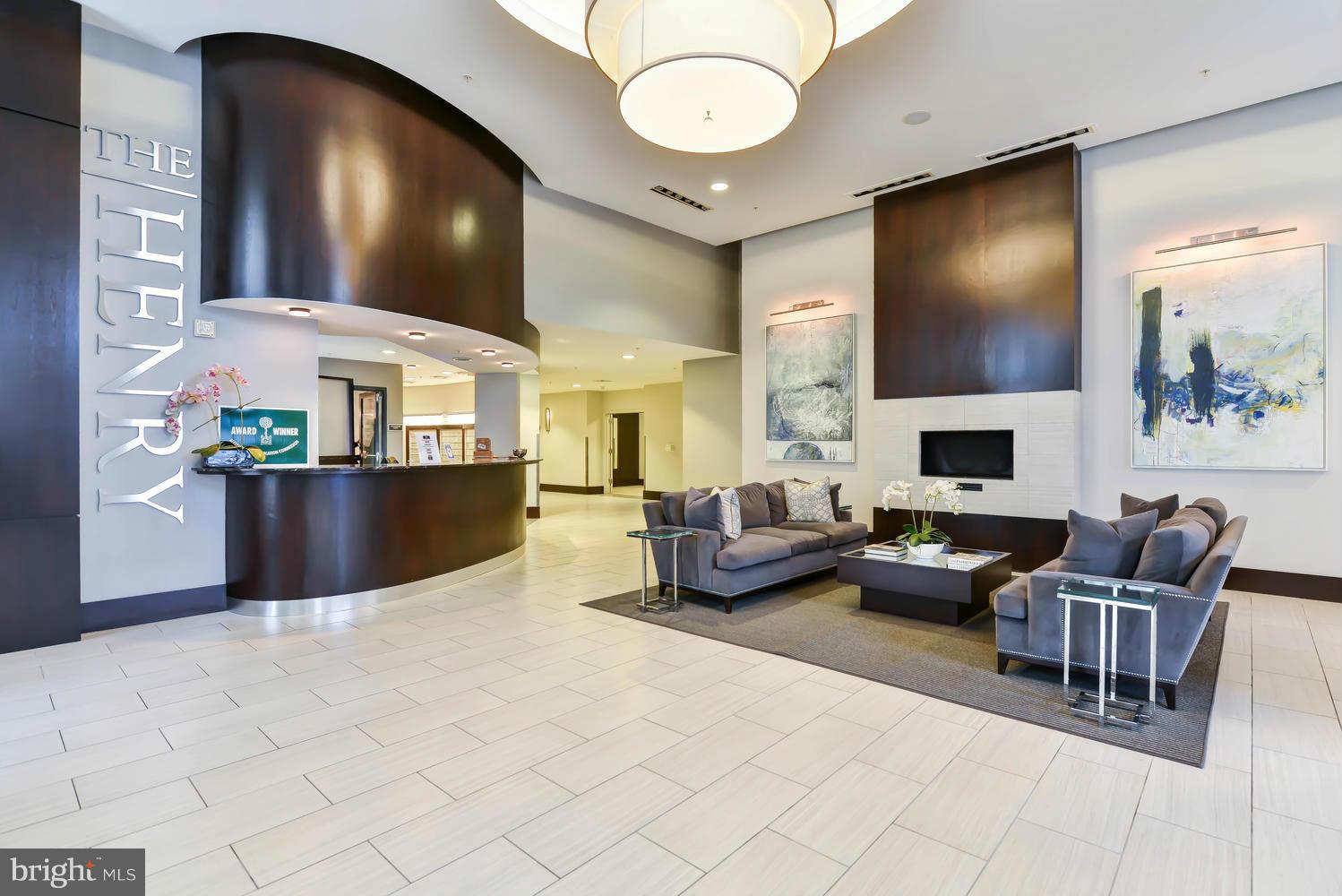 THE MONARCH - Residential Lease