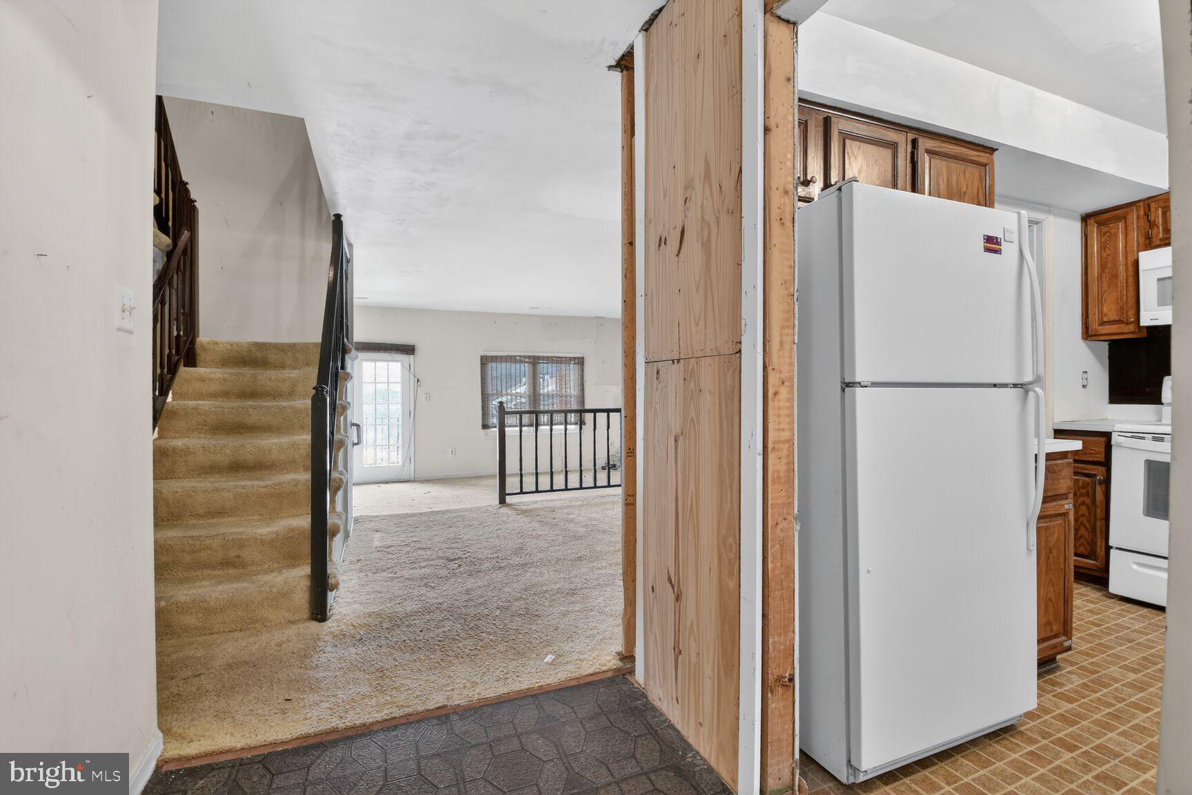 7607 HEATHERTON LANE