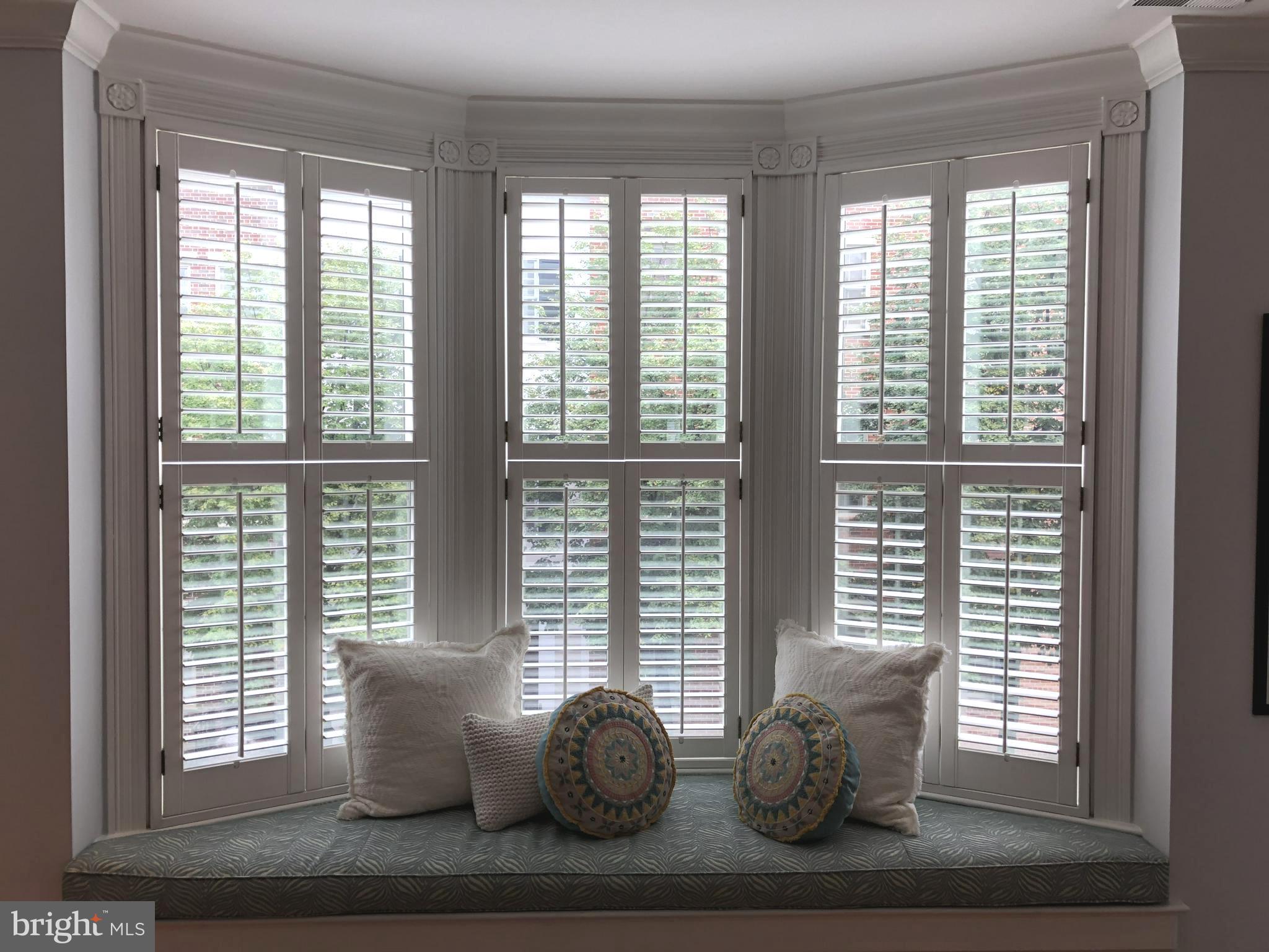 BACKYARD BOATS - Residential