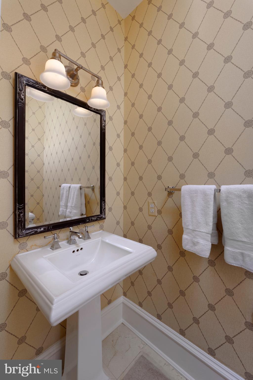 BACKYARD BOATS - Residential