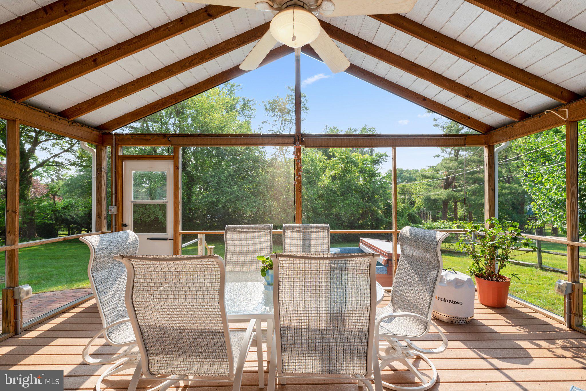 VALLEY MEADE - Residential