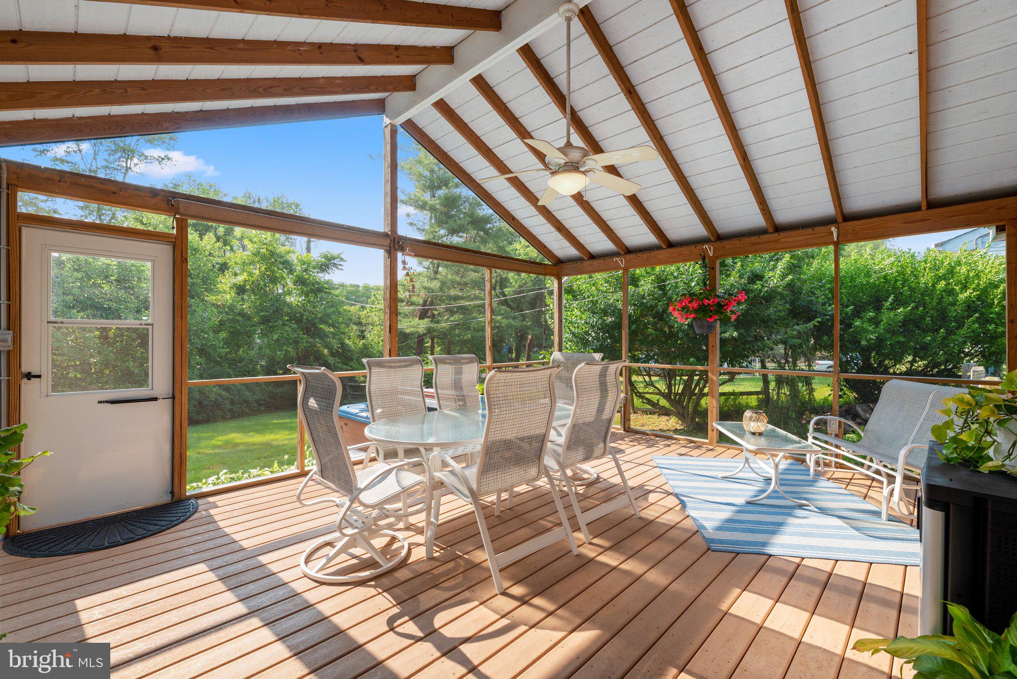 VALLEY MEADE - Residential