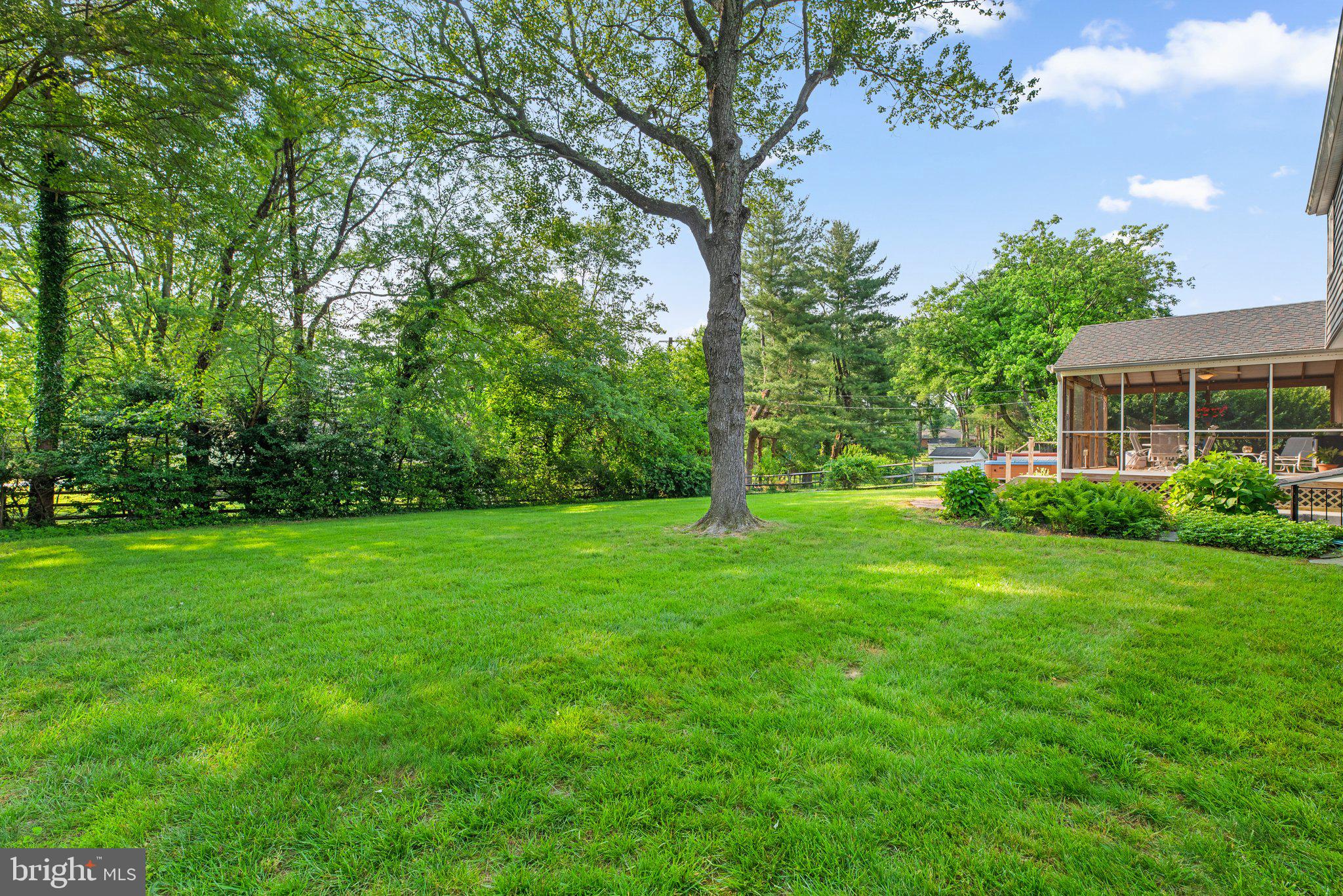 VALLEY MEADE - Residential