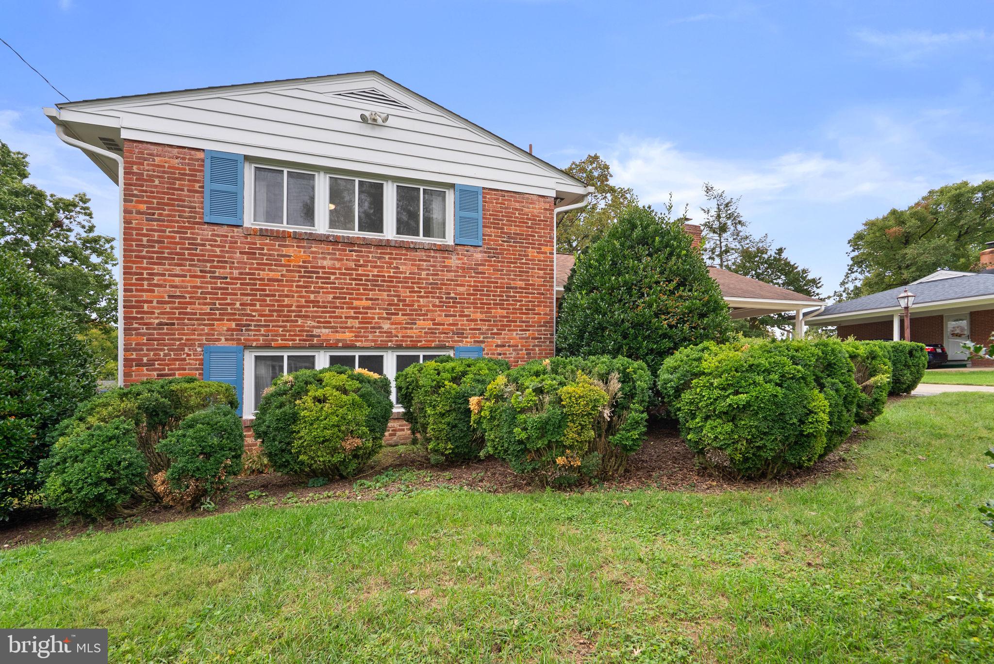 4209 BRANDON LANE