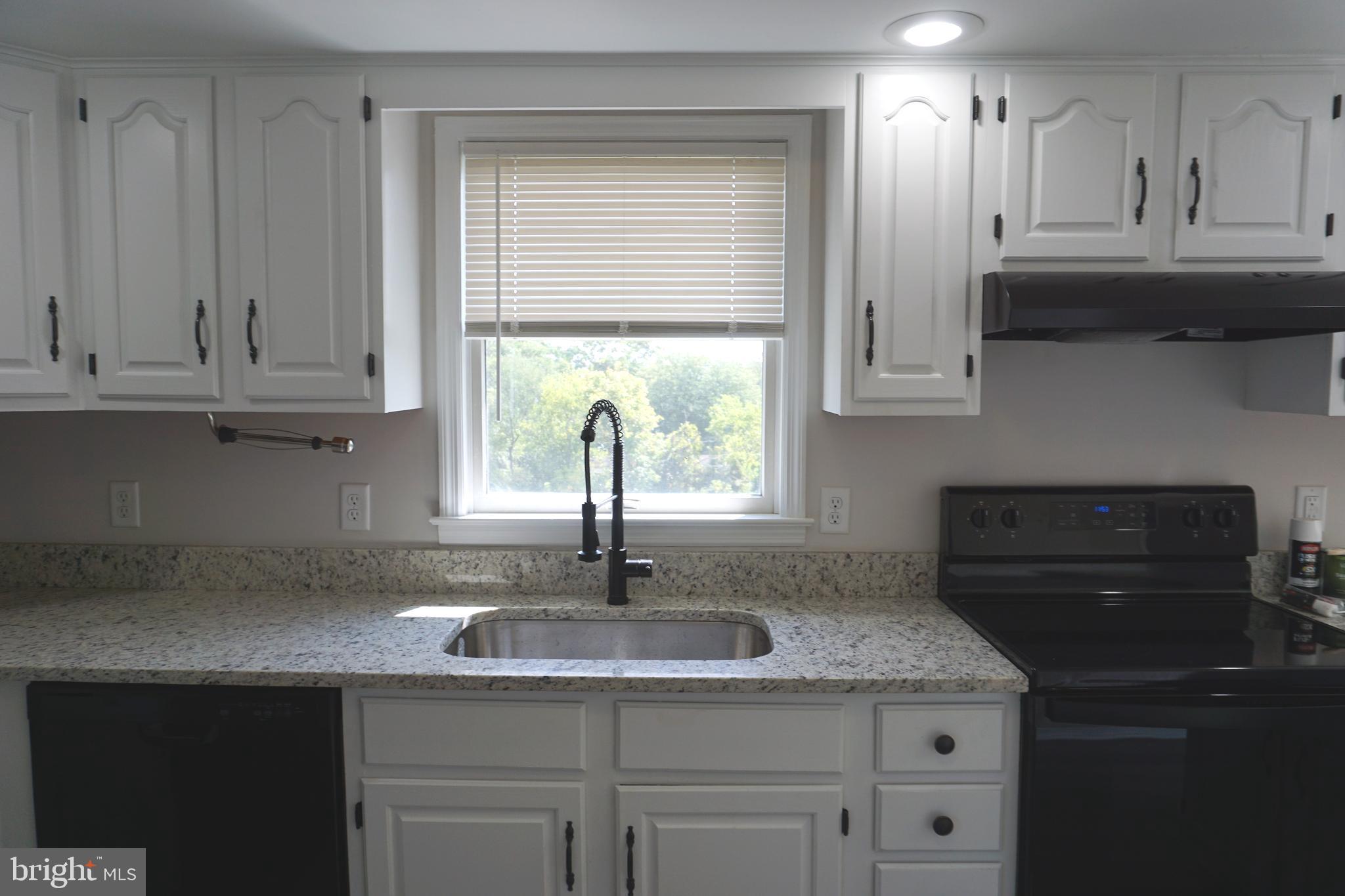 APPLE GLEN - Residential