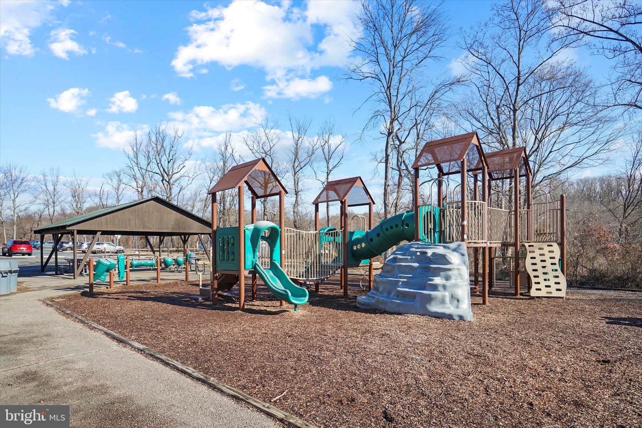 RIPPON LANDING - Residential