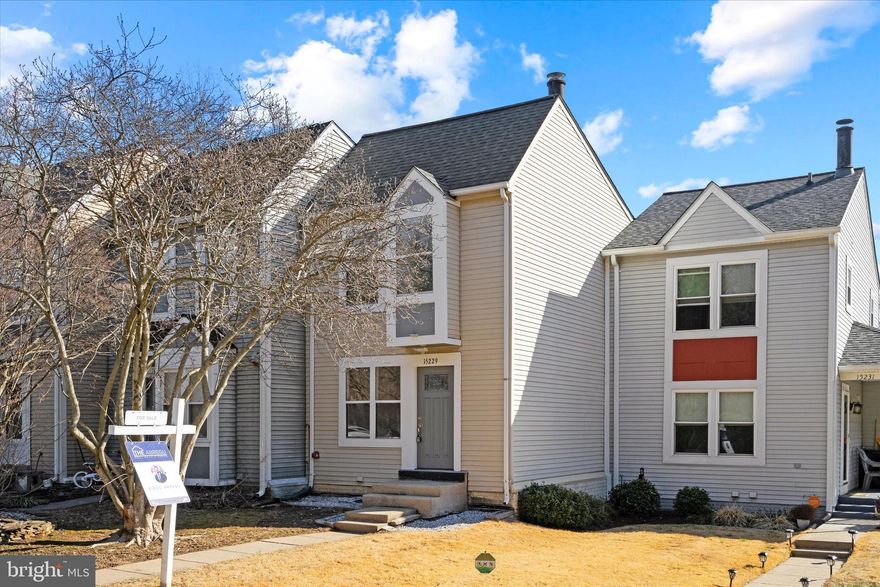 **OPEN HOUSE SAT 12-2pm!** 
Welcome to 15229 Valley Stream Dr! This move-in ready, three-level townhome in the highly sought-after Rippon Landing community has been meticulously renovated for its next owner.
Step inside to fresh paint and brand-new luxury vinyl plank flooring that flows seamlessly throughout the main level, creating a sleek and modern feel. The spacious living room is bright and inviting, featuring recessed lighting and a cozy fireplace—perfect for relaxing or entertaining. A conveniently located powder room adds to the main level's functionality.
The kitchen offers ample space to make it your own, complete with a breakfast nook and direct access to the deck—ideal for grilling or enjoying the fresh air.
Upstairs, you'll find fresh new carpeting, two generously sized bedrooms, and a large hallway bathroom.
The lower level is just as impressive, boasting a spacious third bedroom, a full bathroom, a large laundry room, and walkout access to a fully fenced backyard—perfect for outdoor enjoyment. Plus, with a roof replacement in 2018, you’ll have one less thing to worry about! They say location is king in real estate, and this home sits in a prime location! Conveniently situated just minutes from I-95, the VRE, Northern Virginia Community College, Stonebridge Town Center, Potomac Mills Mall, and several parks, including Occoquan Regional Park, Rippon Landing Park, and Leesylvania State Park—endless shopping, dining, and outdoor recreation are right at your doorstep.

Don’t miss this incredible opportunity—this home hits the market on February 3rd! Schedule your showing today!