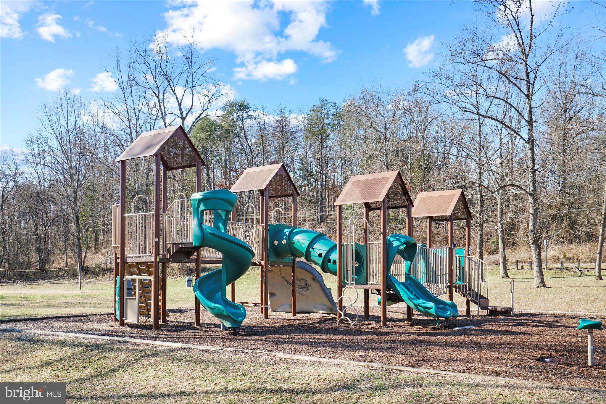 RIPPON LANDING - Residential