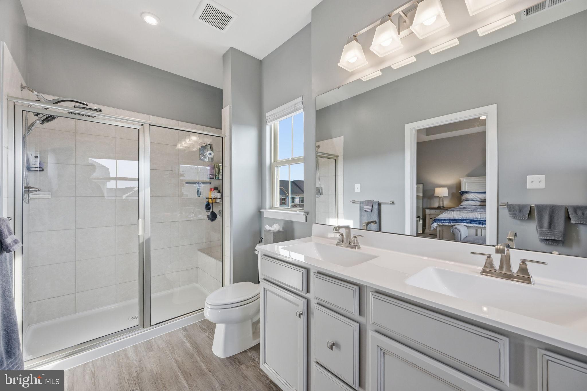 LAKE LINGANORE OAKDALE - Residential