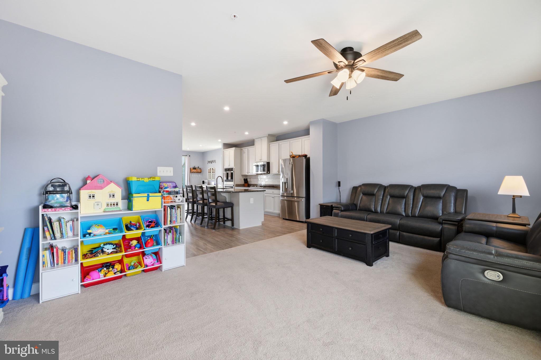 LAKE LINGANORE OAKDALE - Residential