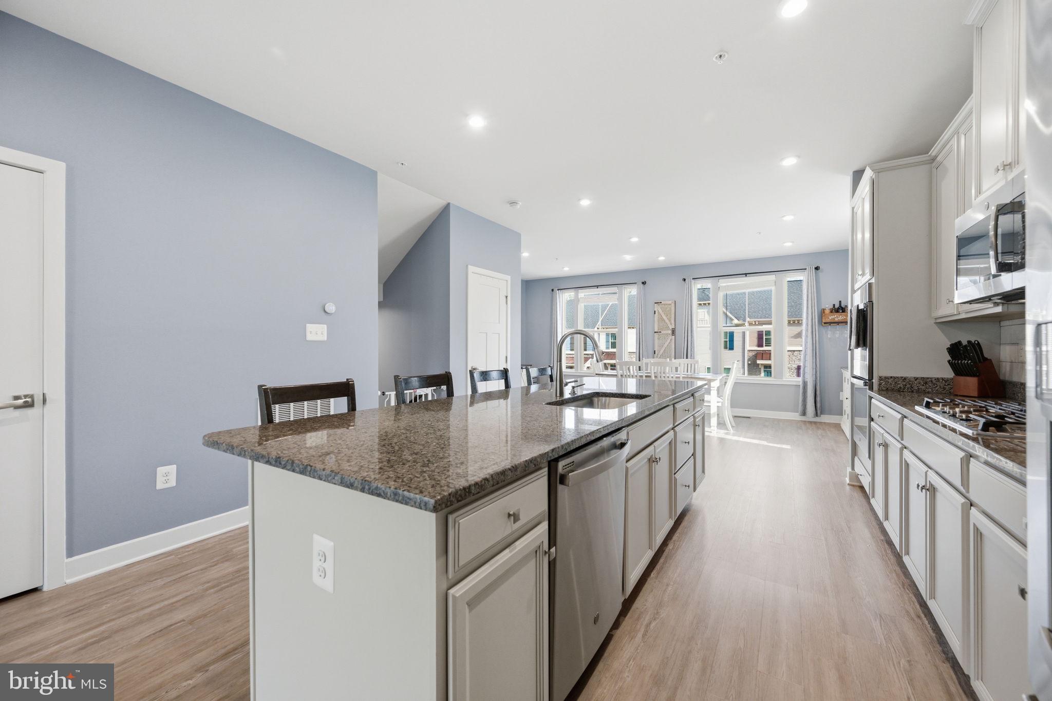 LAKE LINGANORE OAKDALE - Residential