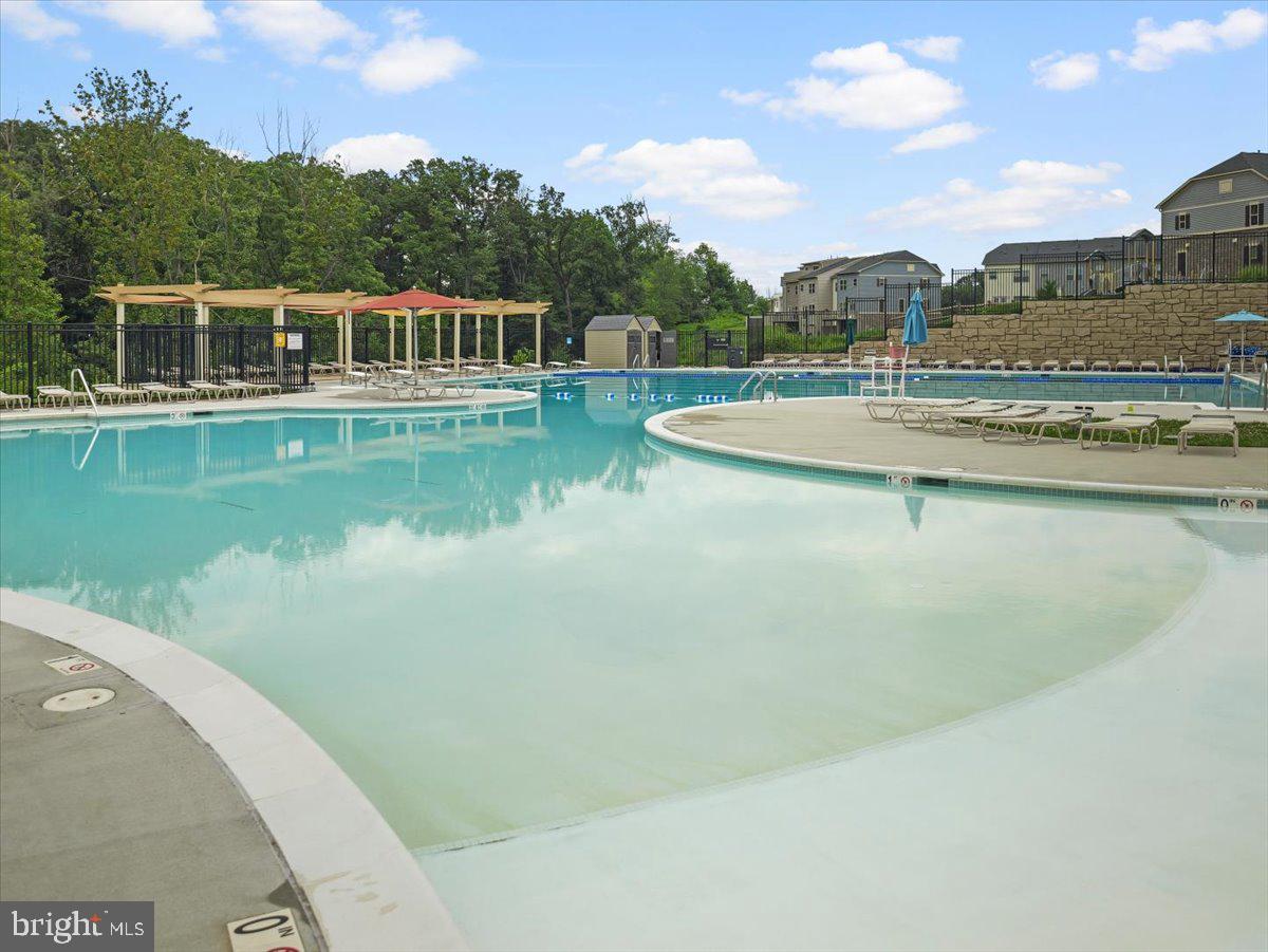 LAKE LINGANORE OAKDALE - Residential