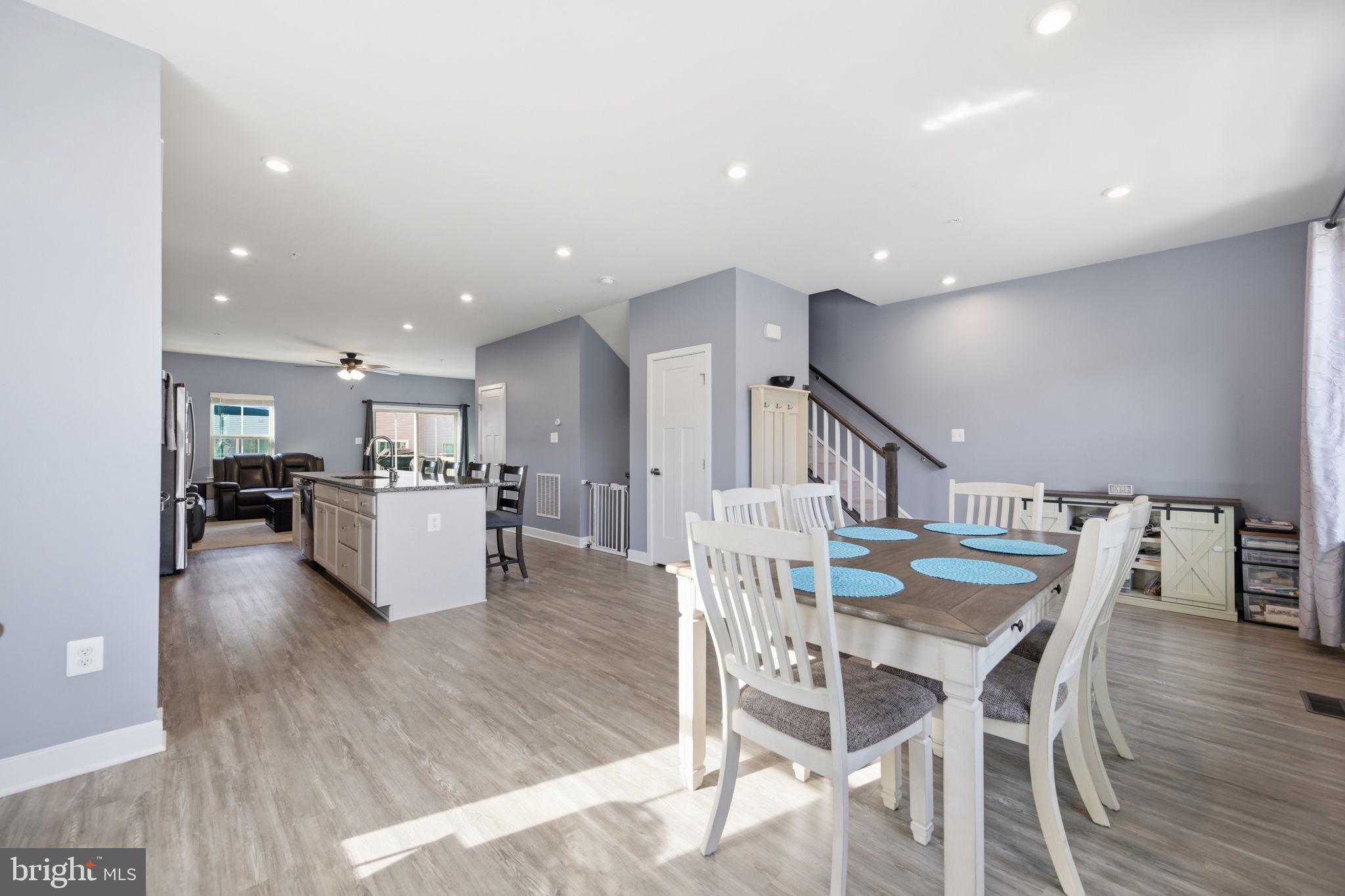 LAKE LINGANORE OAKDALE - Residential