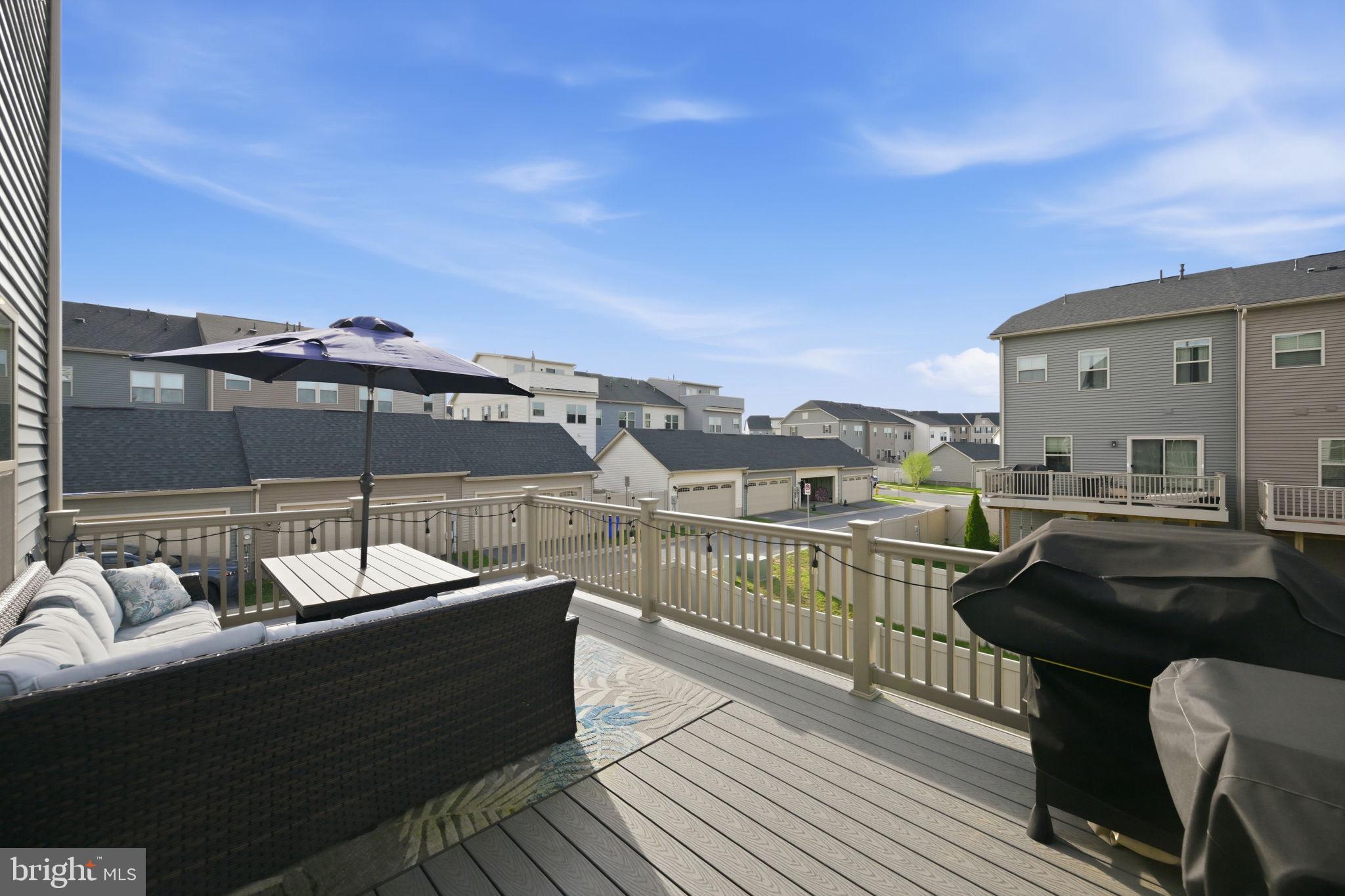 LAKE LINGANORE OAKDALE - Residential