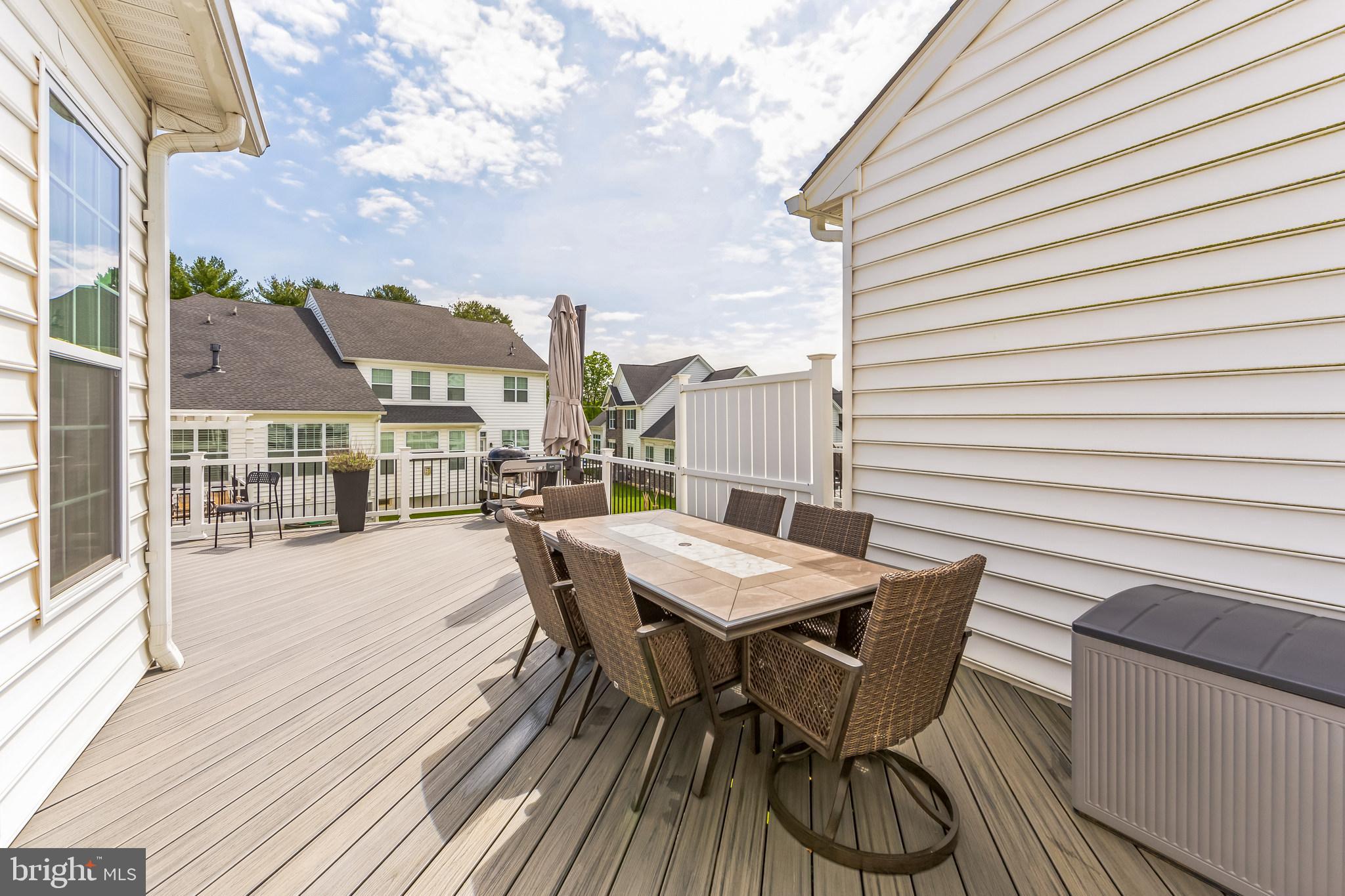 ENCLAVE AT ELLIS PRE - Residential