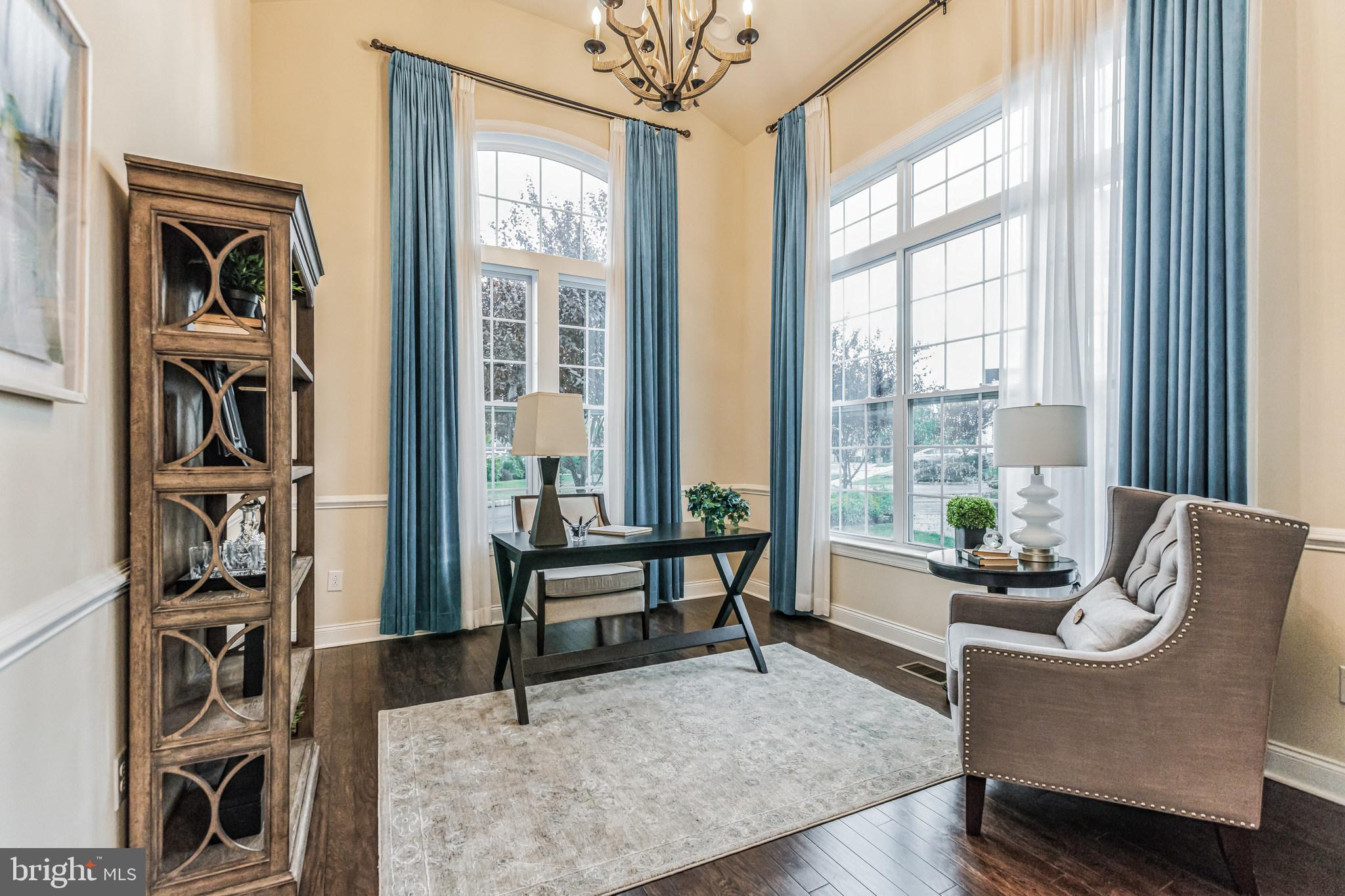 ENCLAVE AT ELLIS PRE - Residential