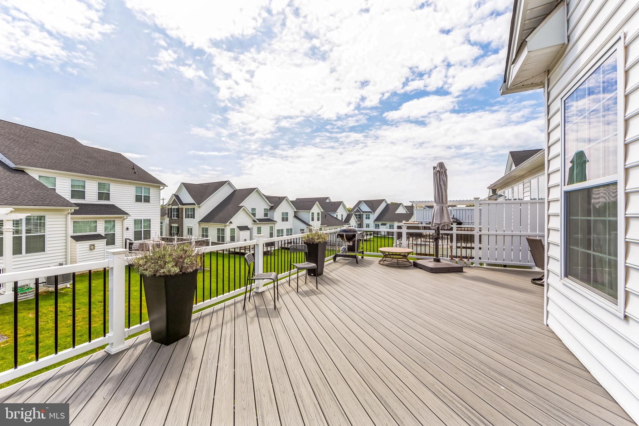 ENCLAVE AT ELLIS PRE - Residential