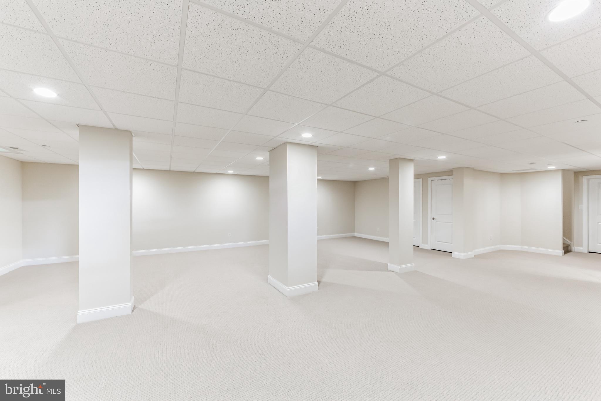 ENCLAVE AT ELLIS PRE - Residential